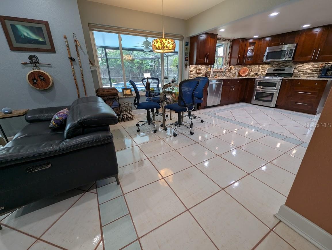 SHADOW PINES ESTATES - Residential