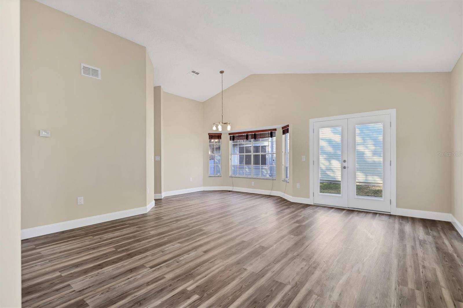 THE VILLAGES OF LAKESIDE SOUTH PH I REV - Residential