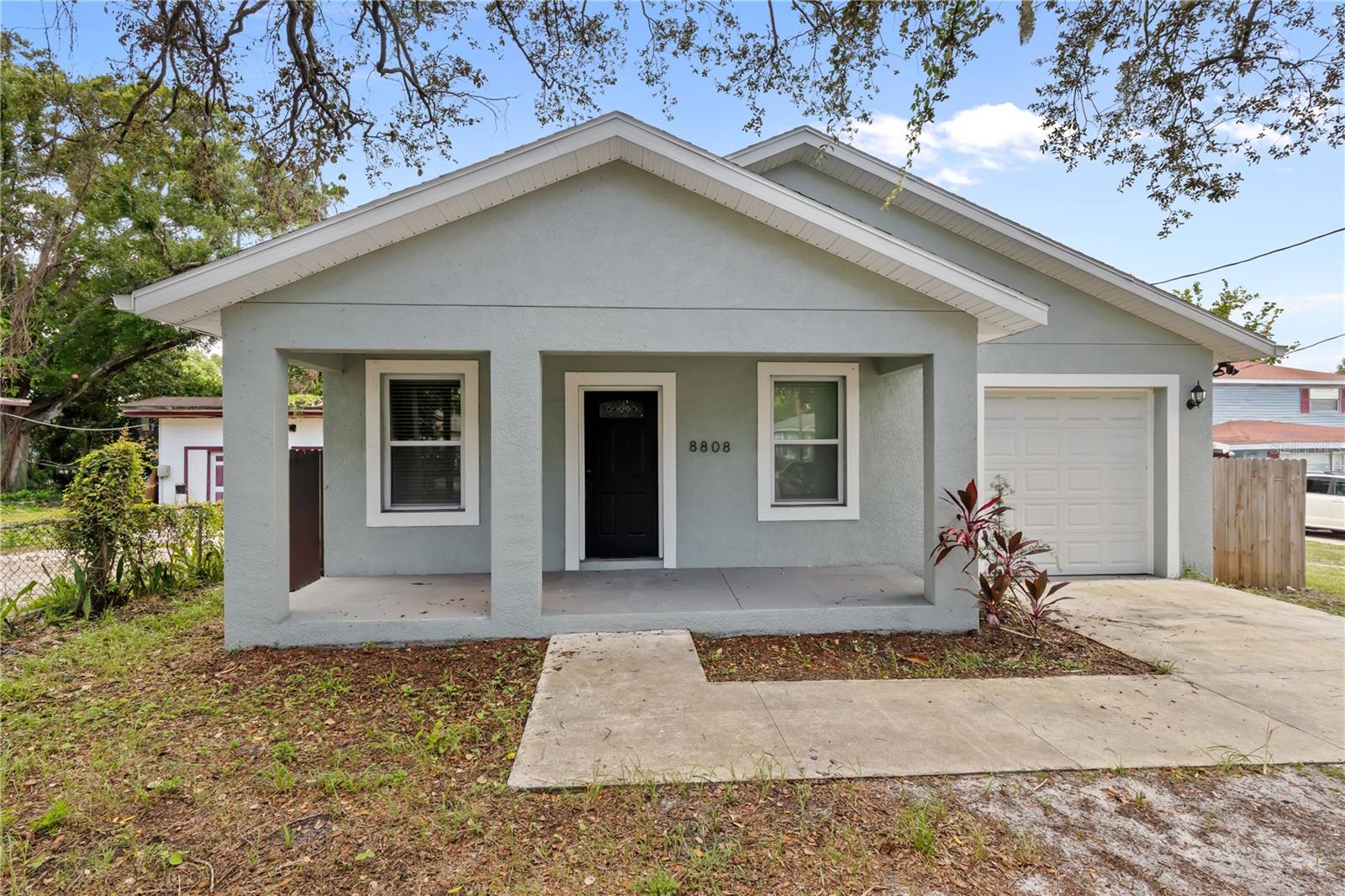 Welcome to this beautiful 2023 built home located in the heart of Tampa and it's a NO HOA community. Whether you are a first time homebuyer or looking for a smart investment opportunity, this property has it all. Enjoy a charming front porch, an open concept kitchen and living area, spacious bedrooms, and a one car garage with convenient laundry hookups. Situated just minutes from the interstate, downtown Tampa, top rated restaurants, entertainment, hospitals, Busch Gardens, and more you will love the central location. Don’t miss your chance to own this modern gem schedule your private showing today before it’s gone!