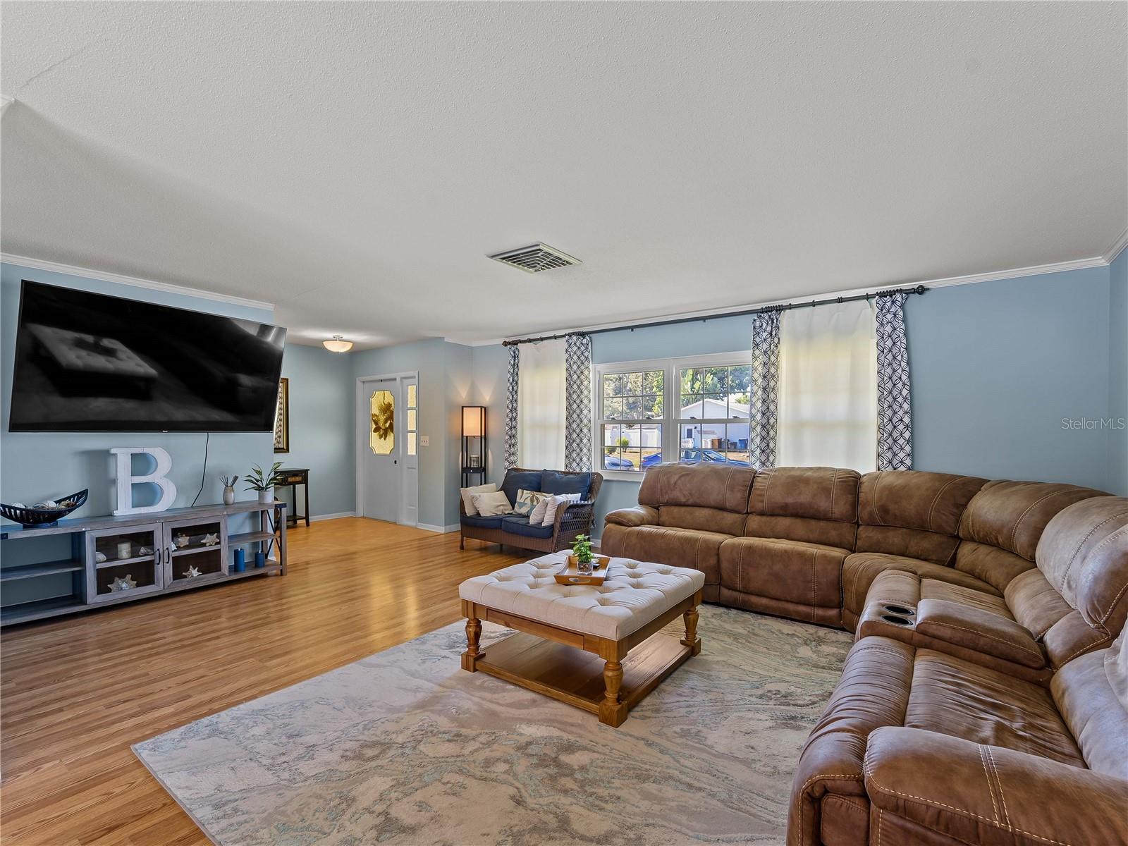 WEST WOODS - Residential