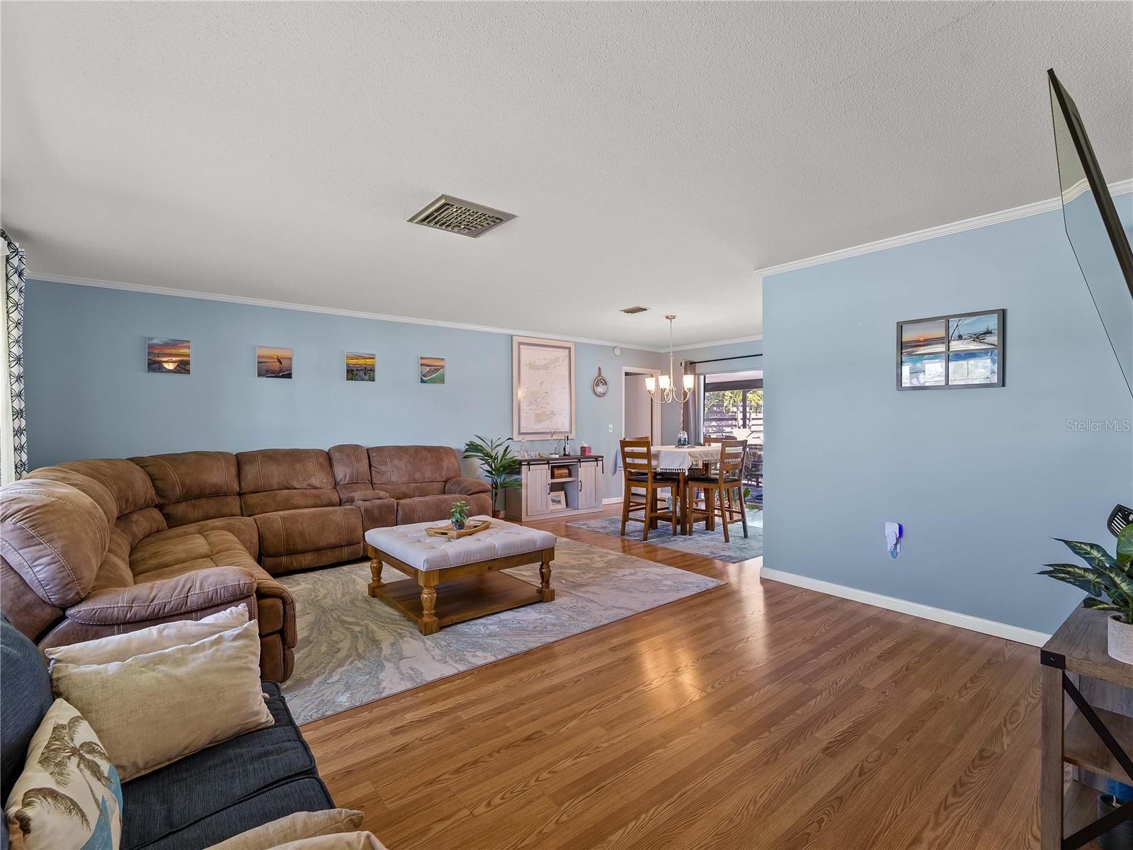 WEST WOODS - Residential