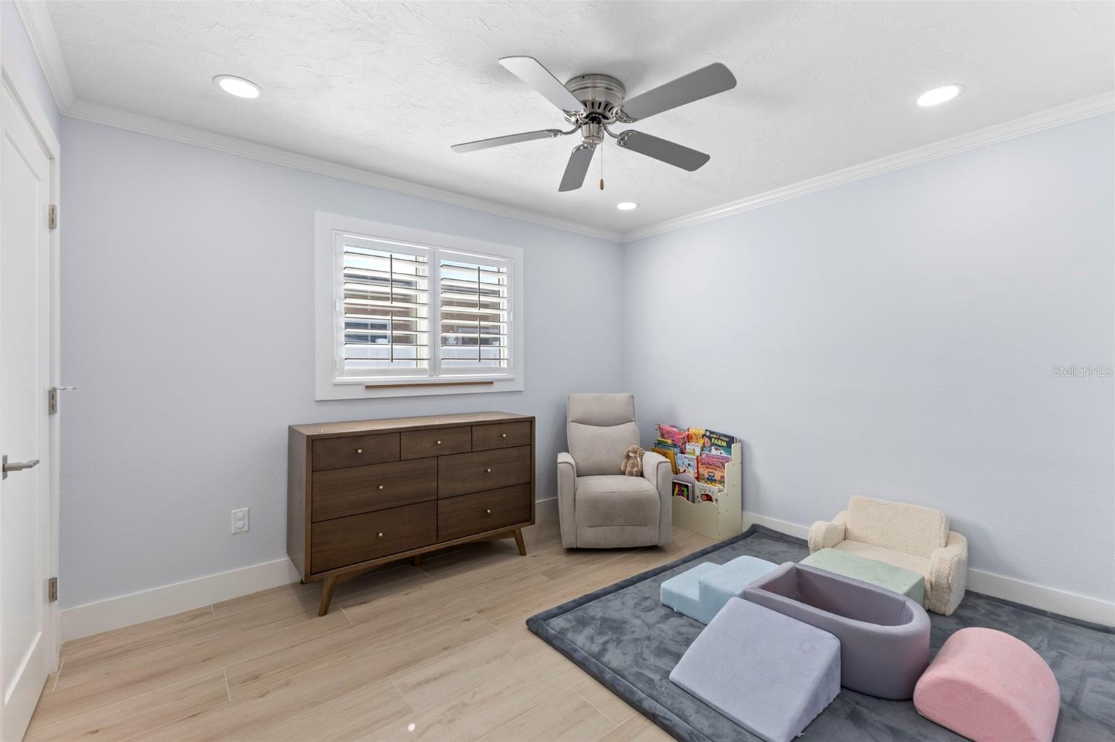 BAYWOOD VILLAGE - Residential