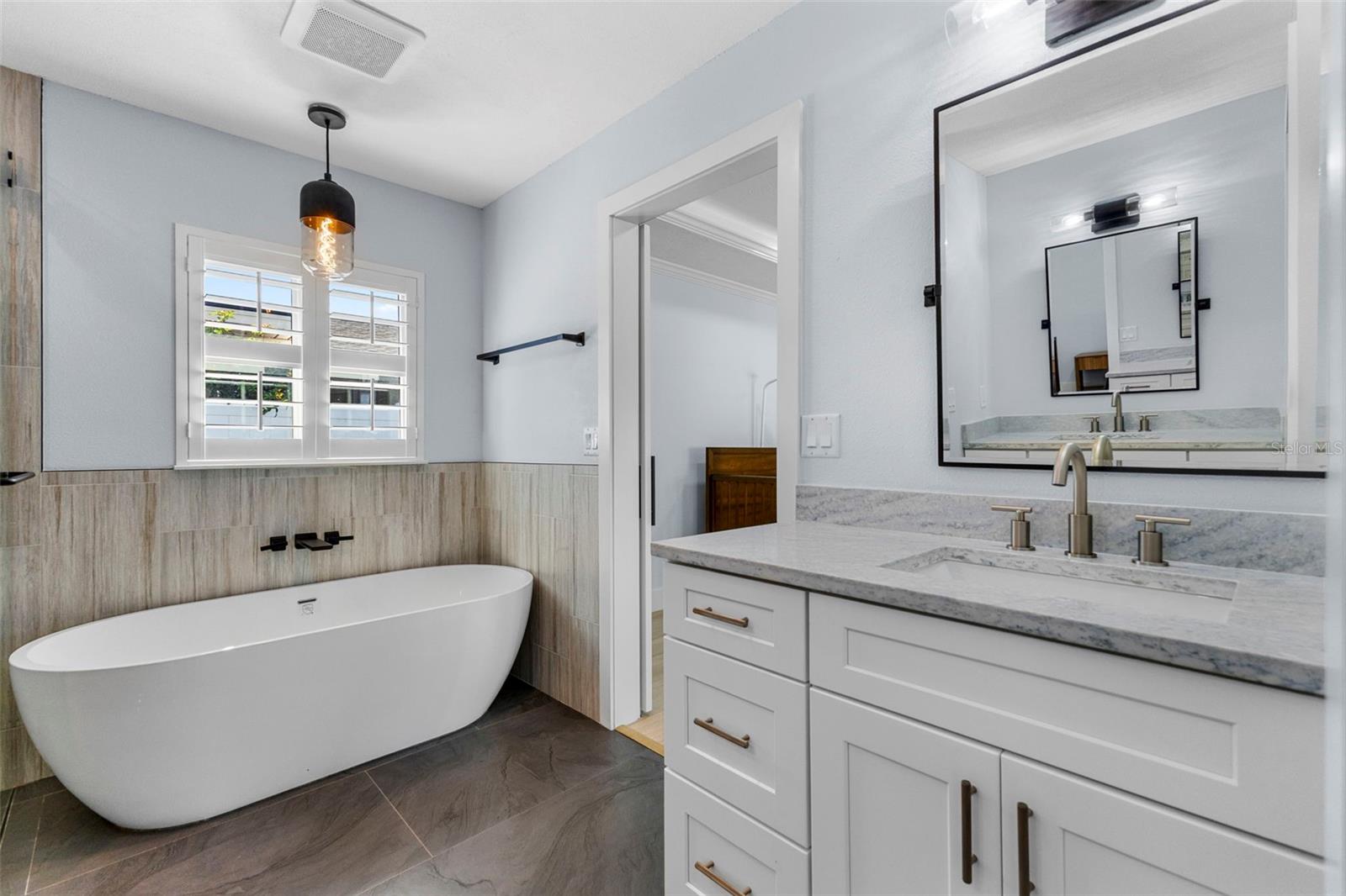 BAYWOOD VILLAGE - Residential