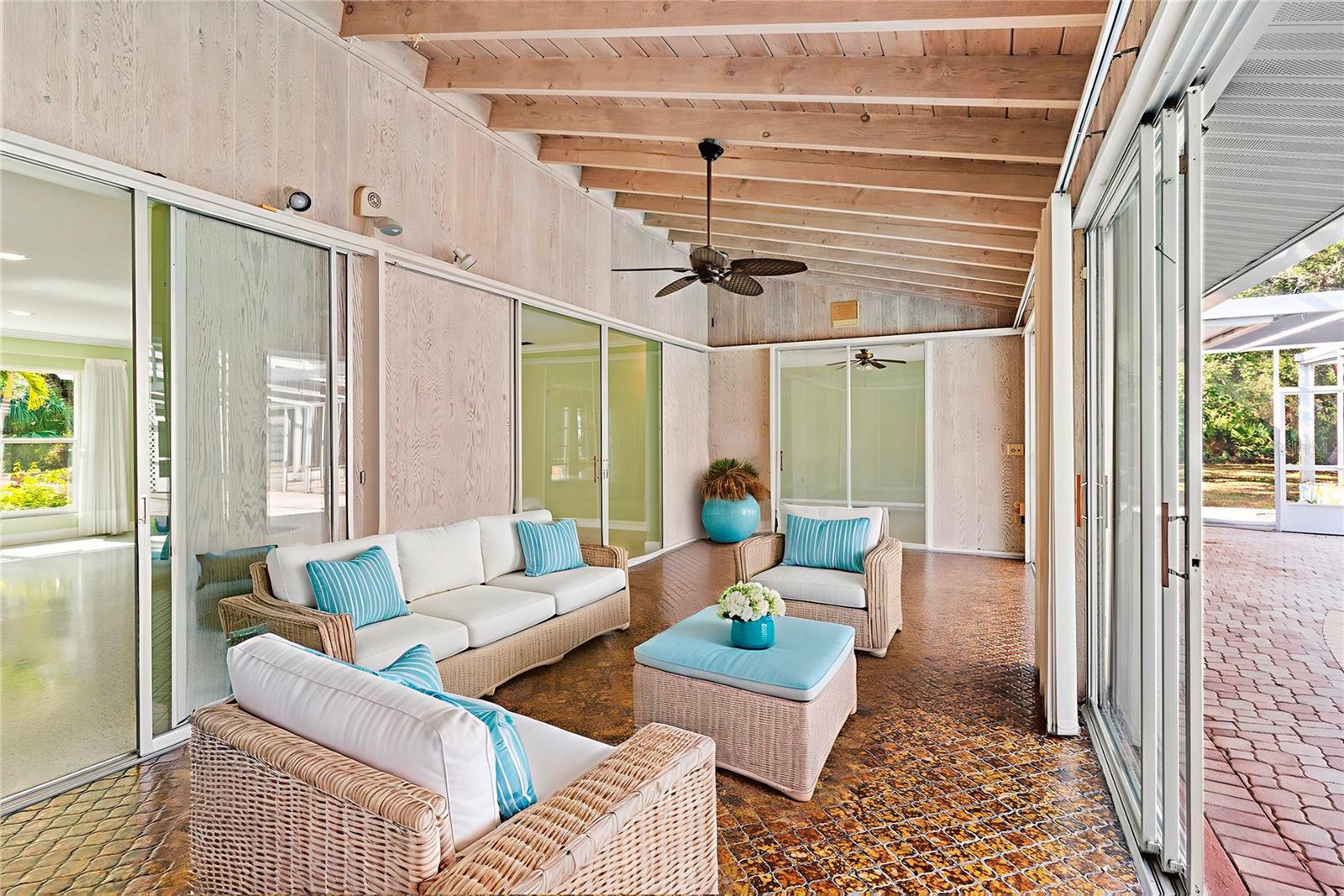 DESOTO ACRES - Residential