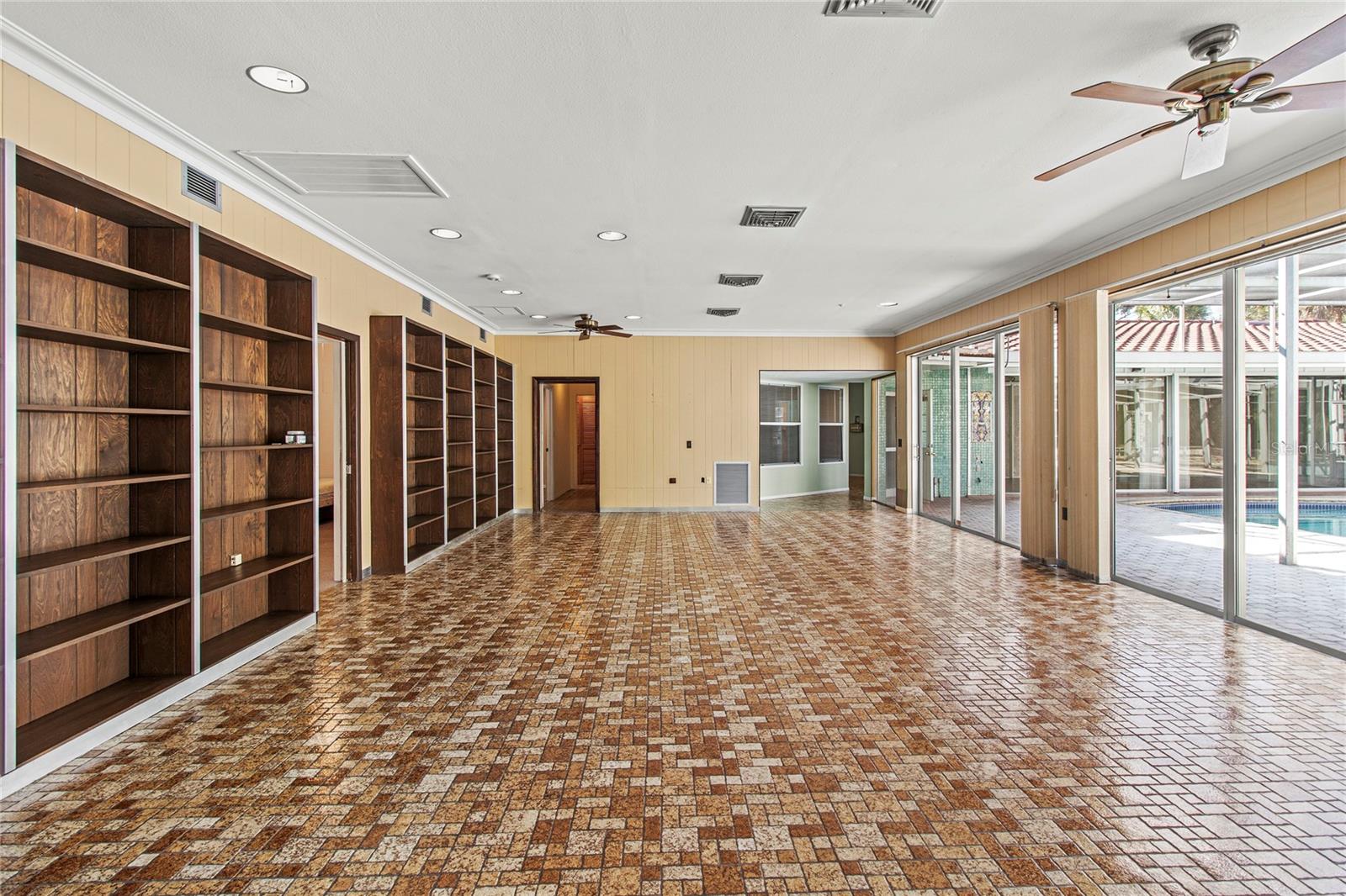 DESOTO ACRES - Residential