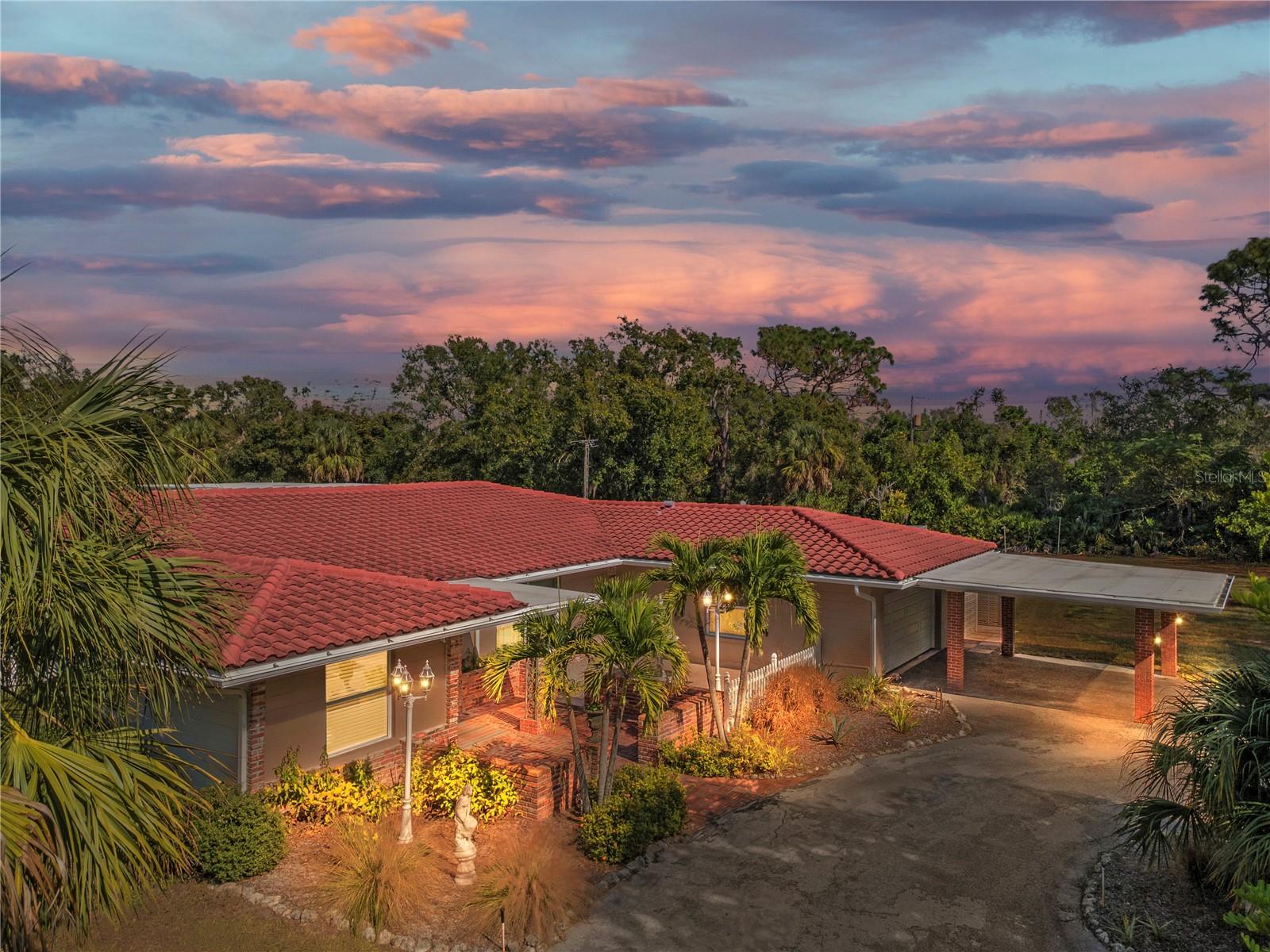 DESOTO ACRES - Residential