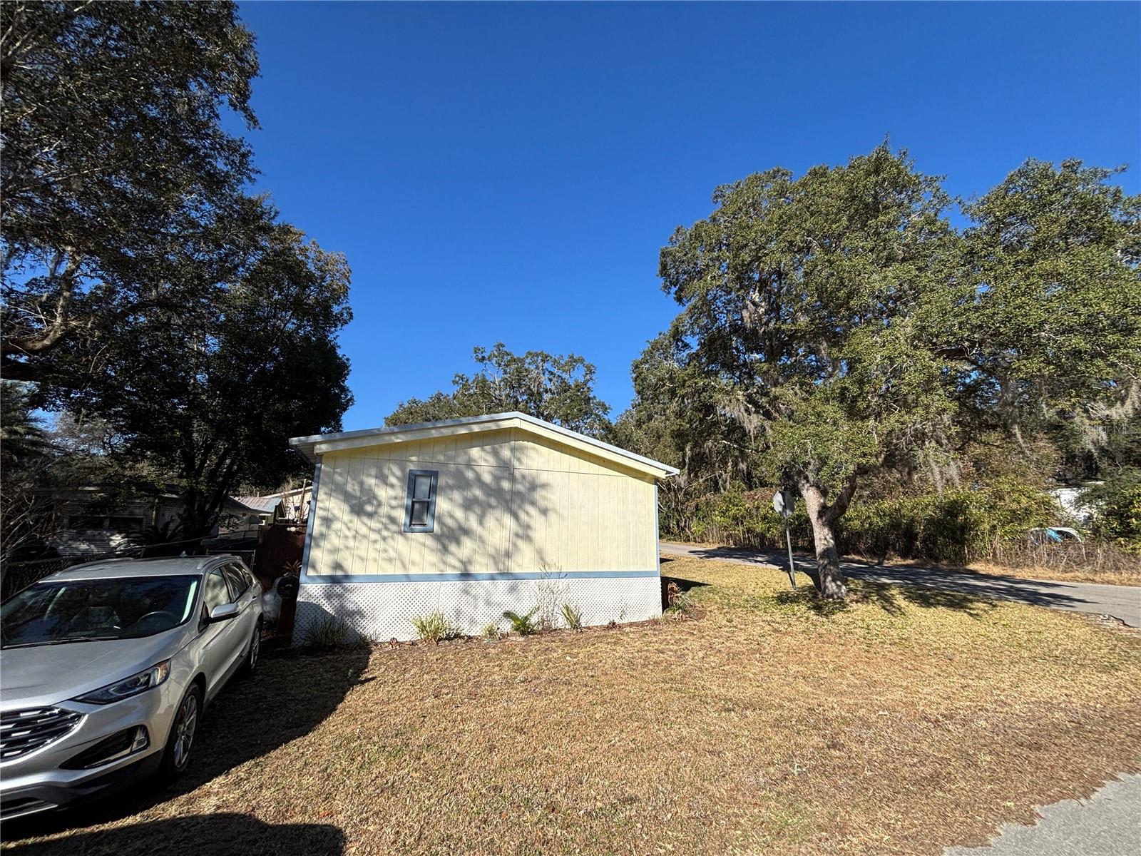 HALFMOON CAMPSITES - Residential