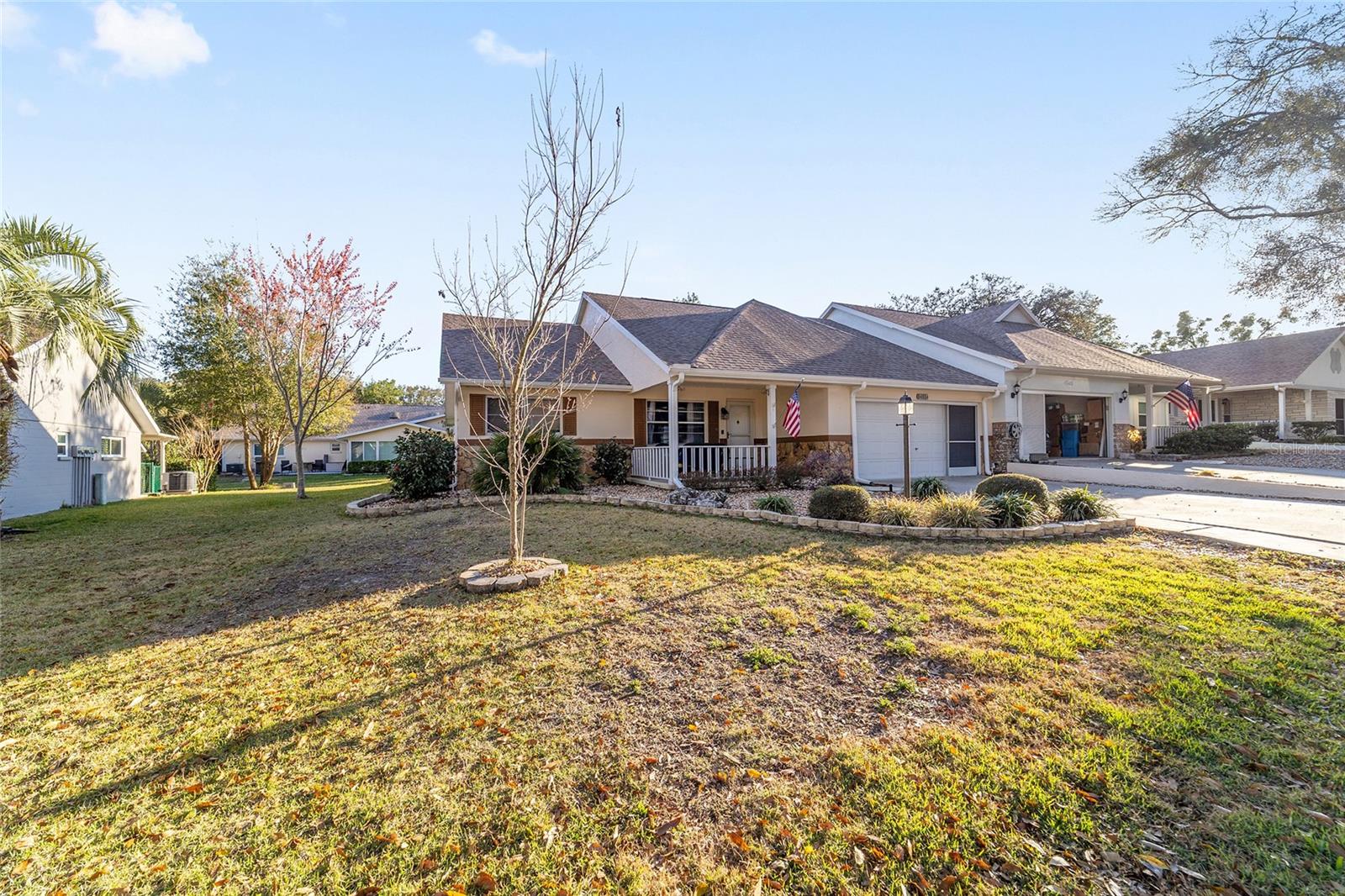 ON TOP OF THE WORLD - Residential