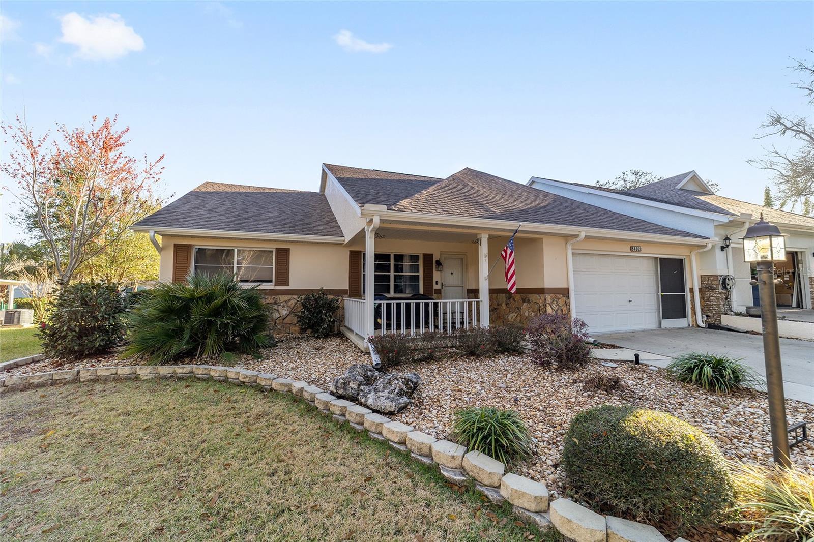 ON TOP OF THE WORLD - Residential