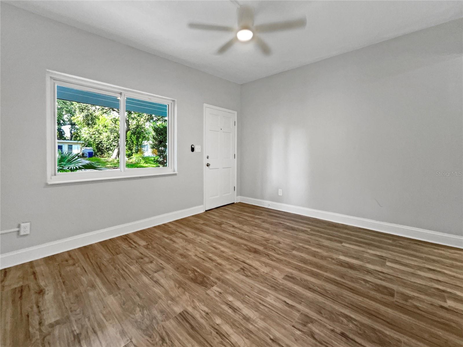 10512 51ST TERRACE N