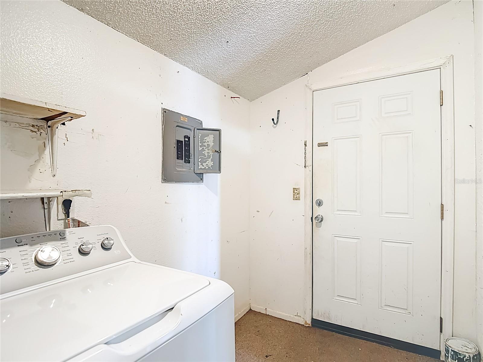 HOFFMANS SUB 2 - Residential Income