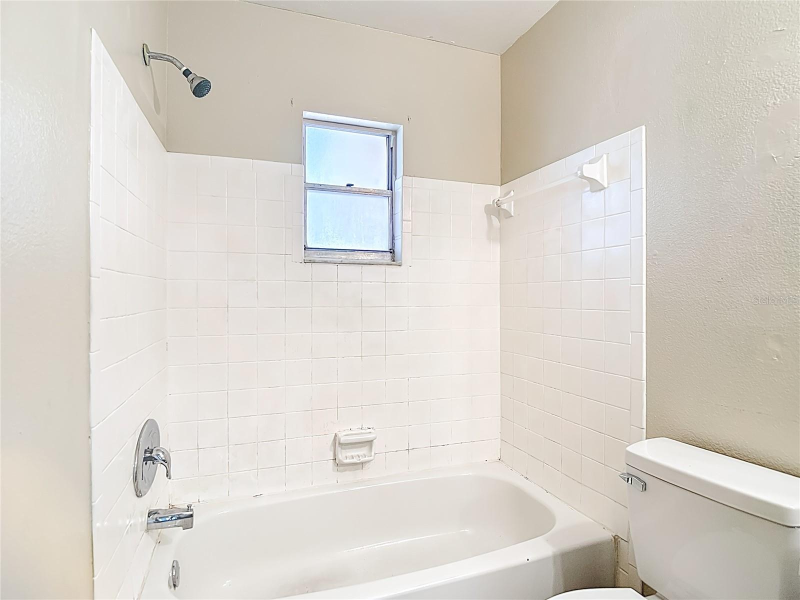 HOFFMANS SUB 2 - Residential Income