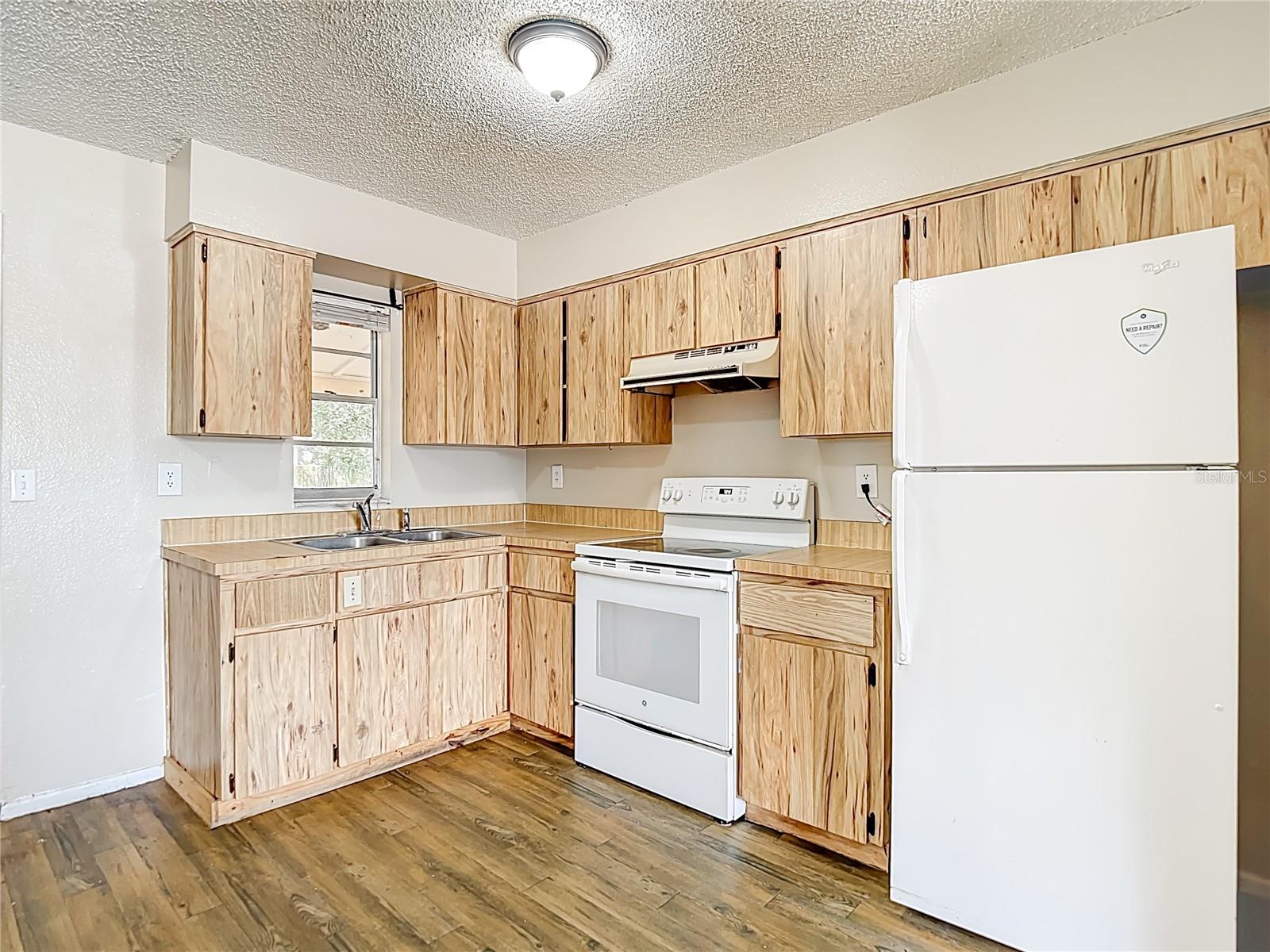 HOFFMANS SUB 2 - Residential Income