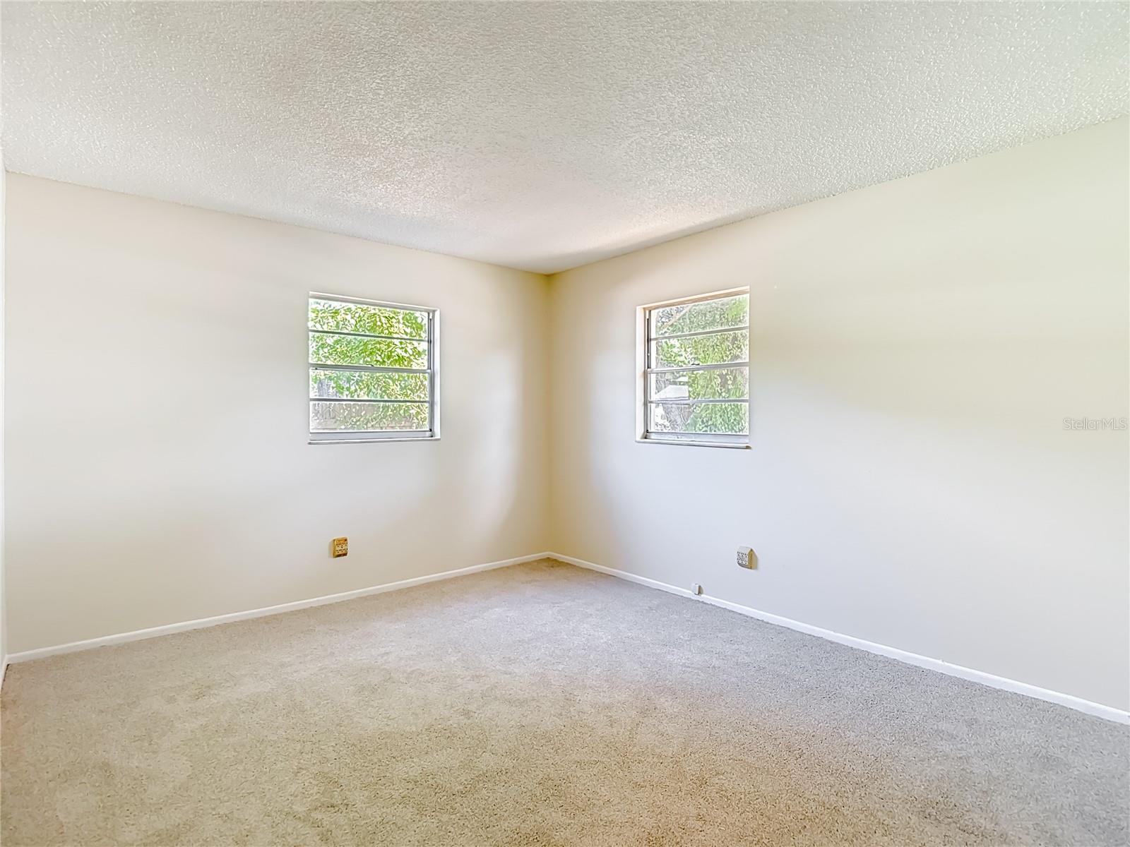 HOFFMANS SUB 2 - Residential Income