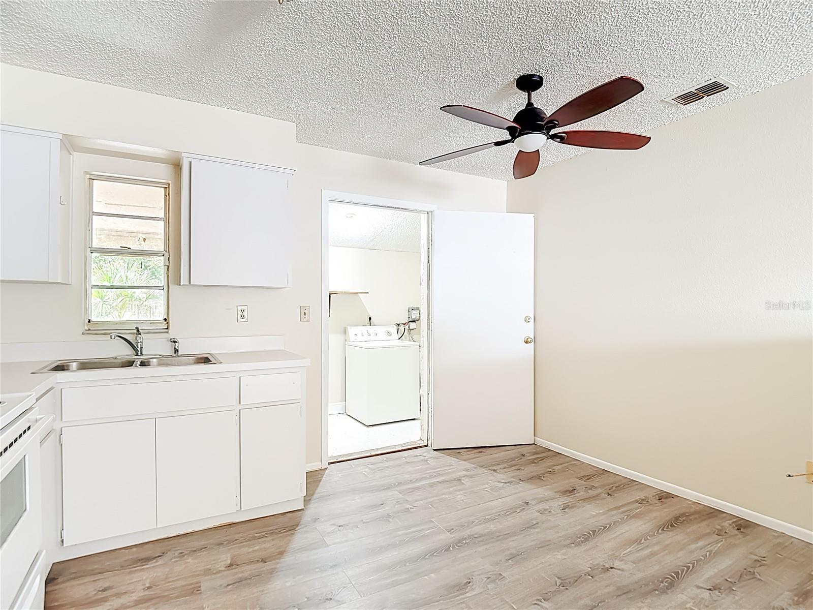 HOFFMANS SUB 2 - Residential Income