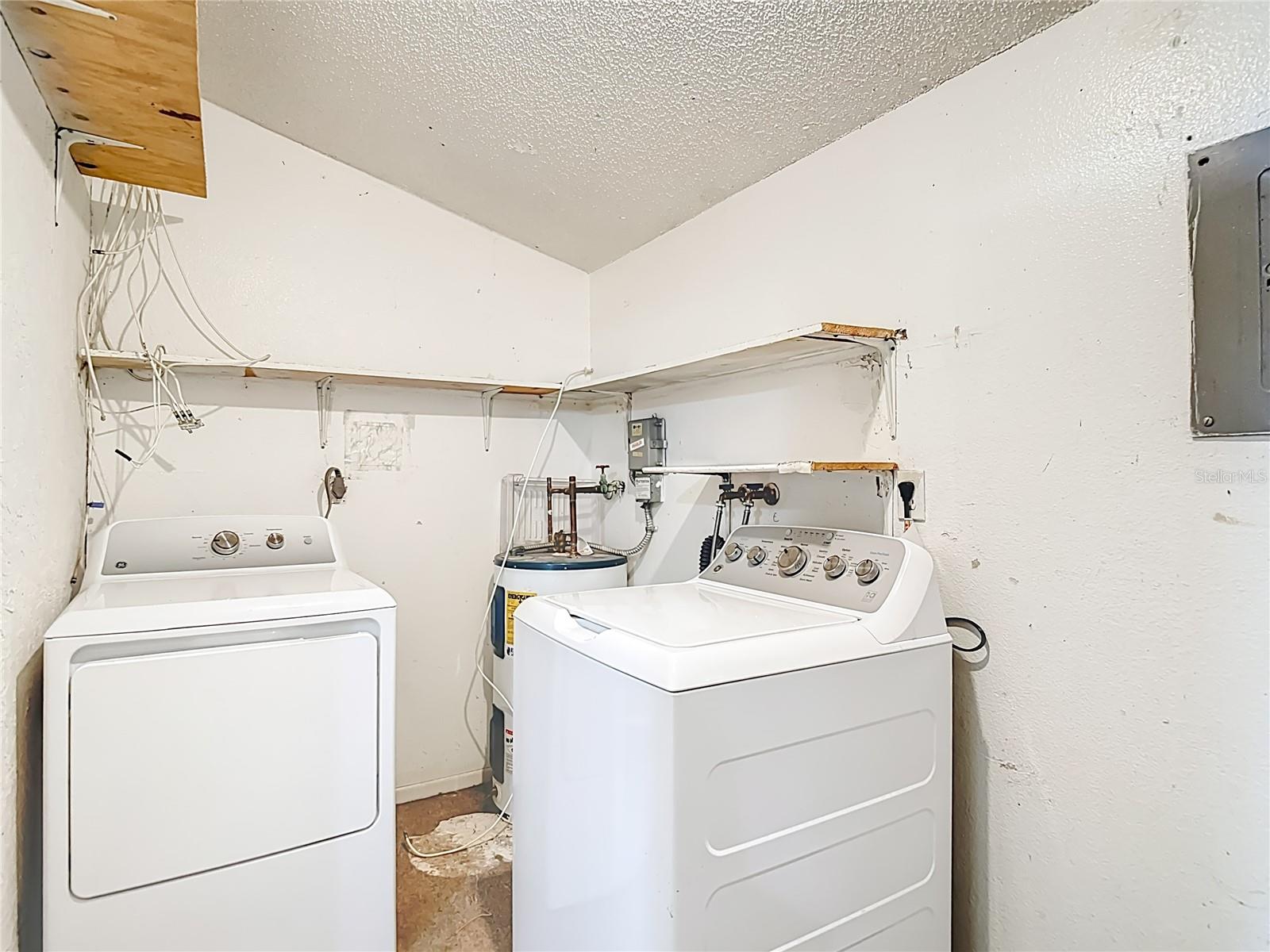 HOFFMANS SUB 2 - Residential Income