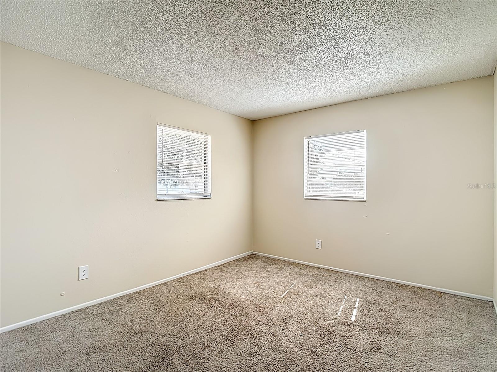 HOFFMANS SUB 2 - Residential Income