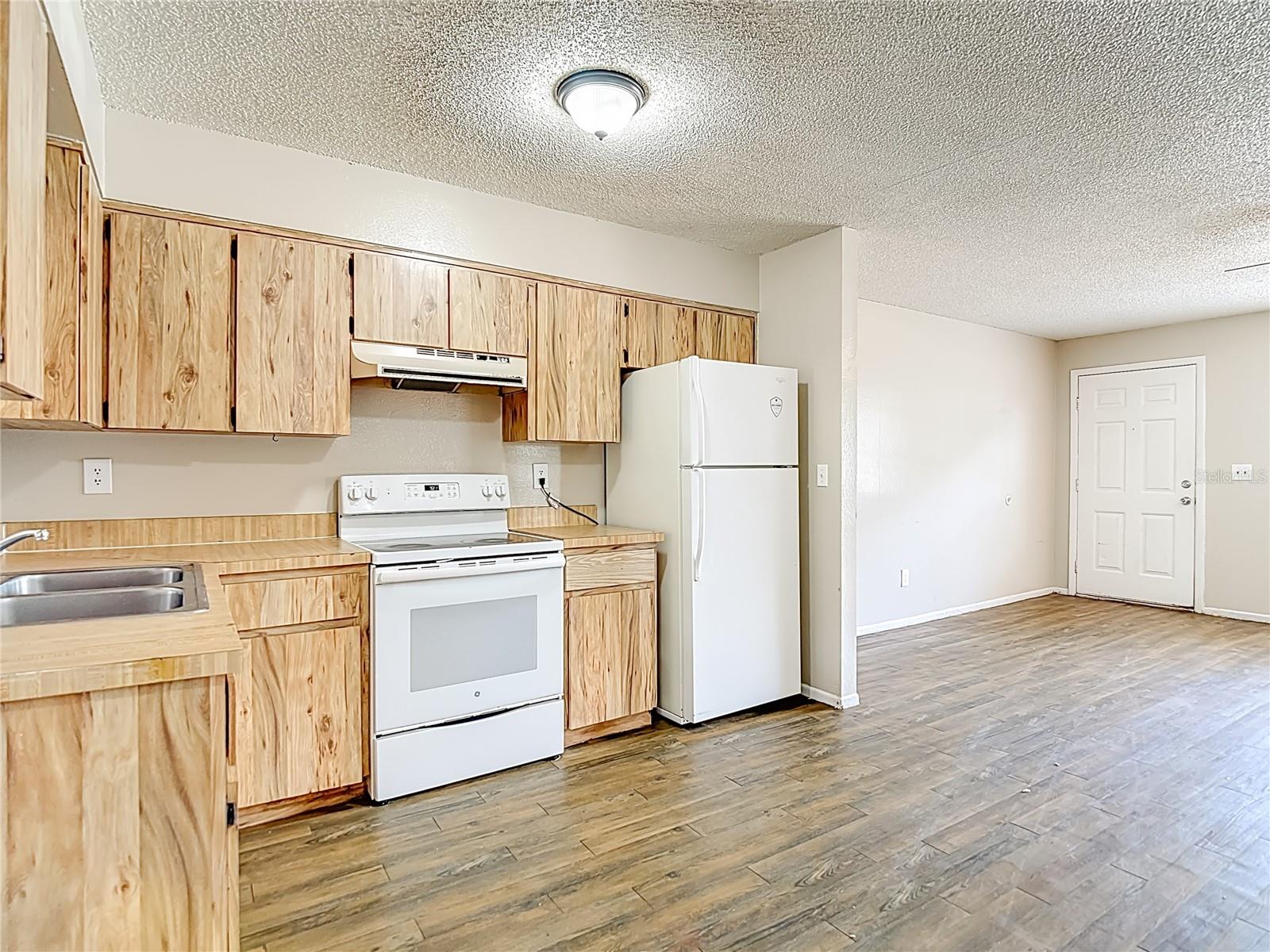 HOFFMANS SUB 2 - Residential Income