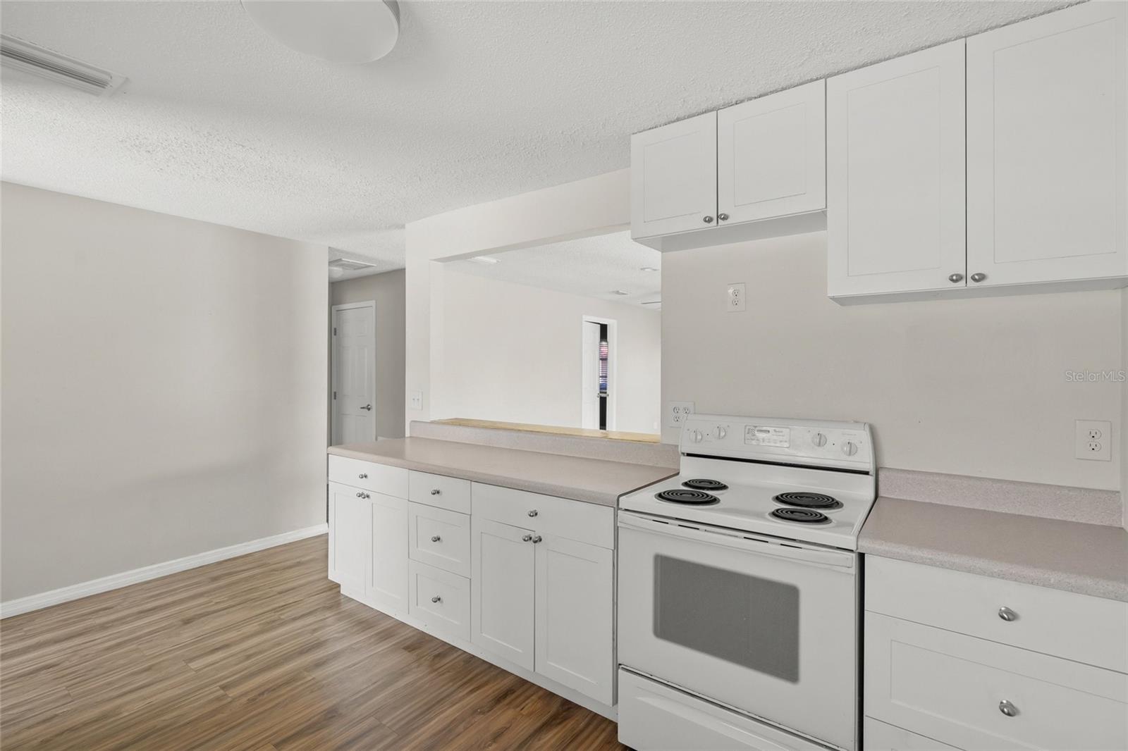 LAKE TIPPECANOE - Residential Lease