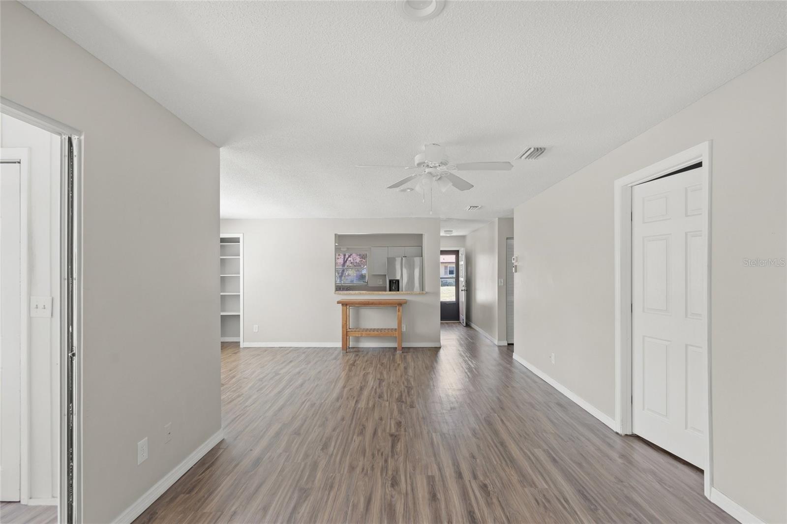 LAKE TIPPECANOE - Residential Lease