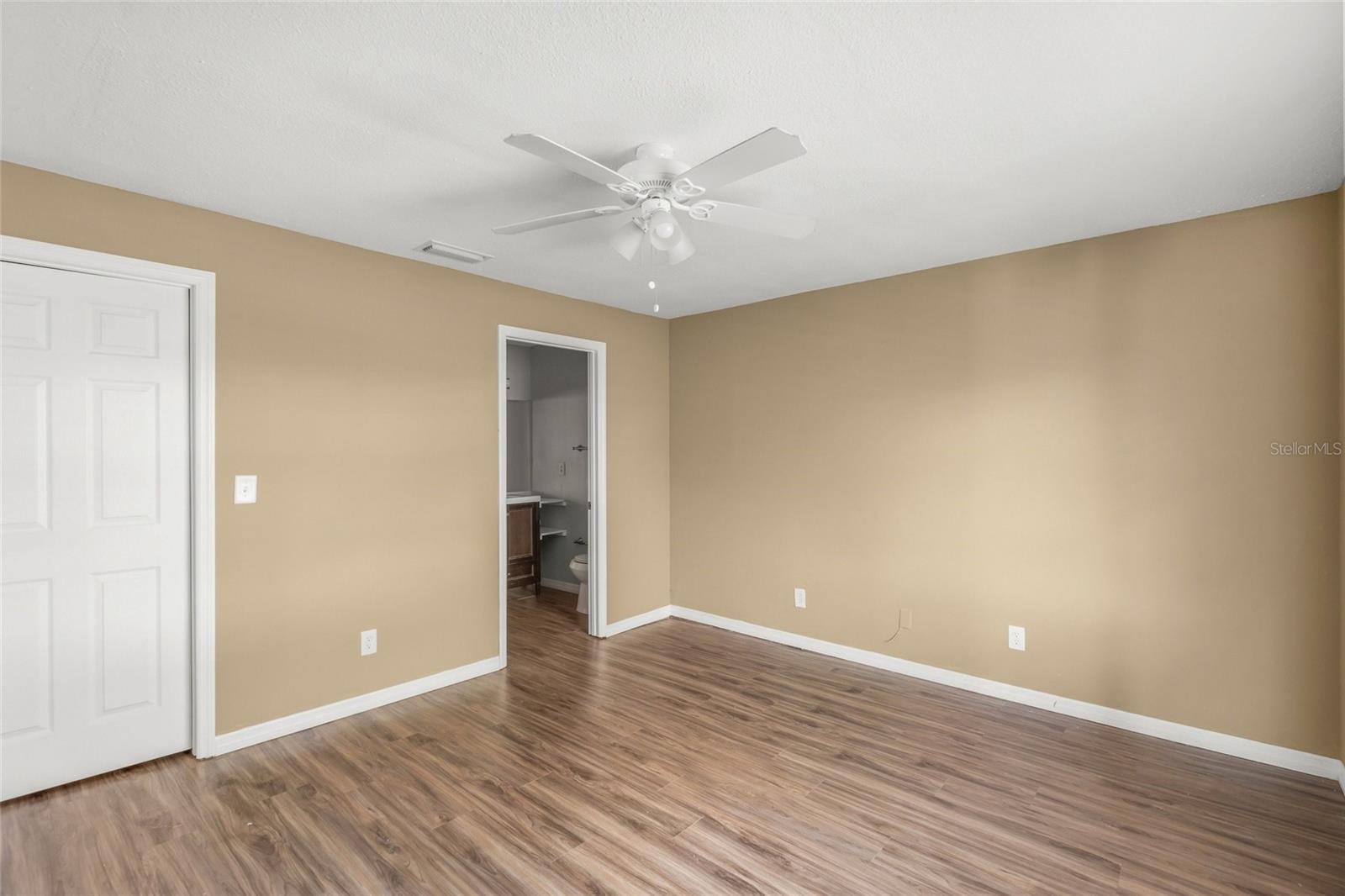 LAKE TIPPECANOE - Residential Lease
