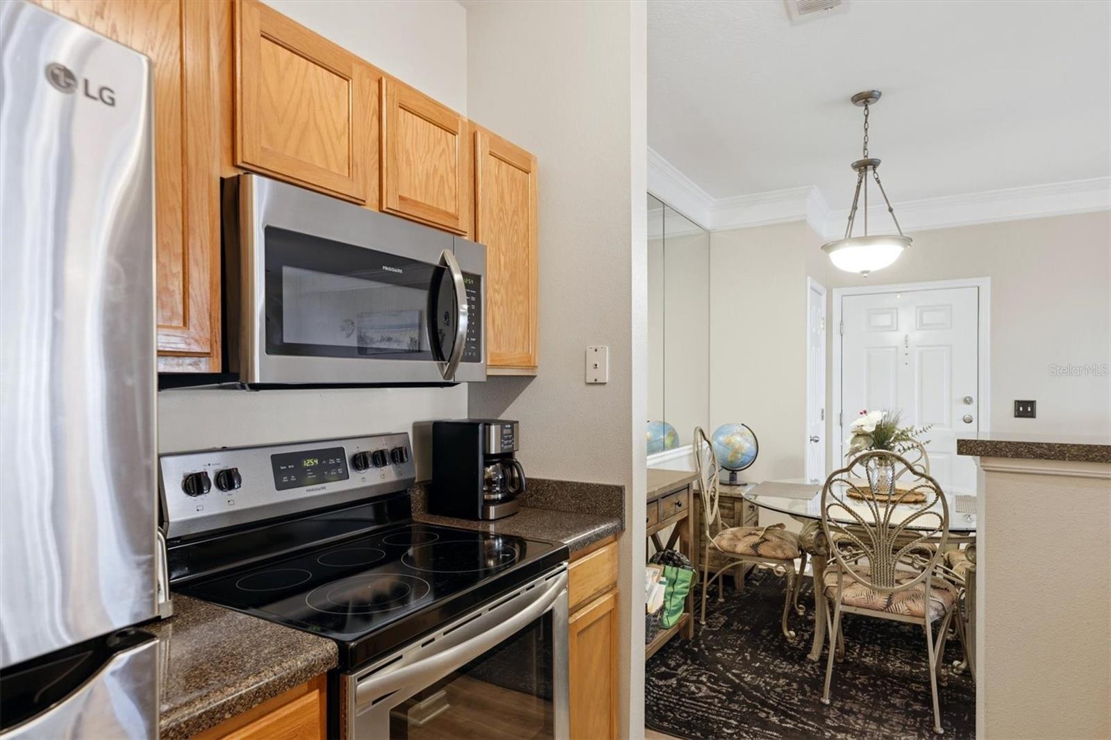 THE PALMS OF CORTEZ - Residential