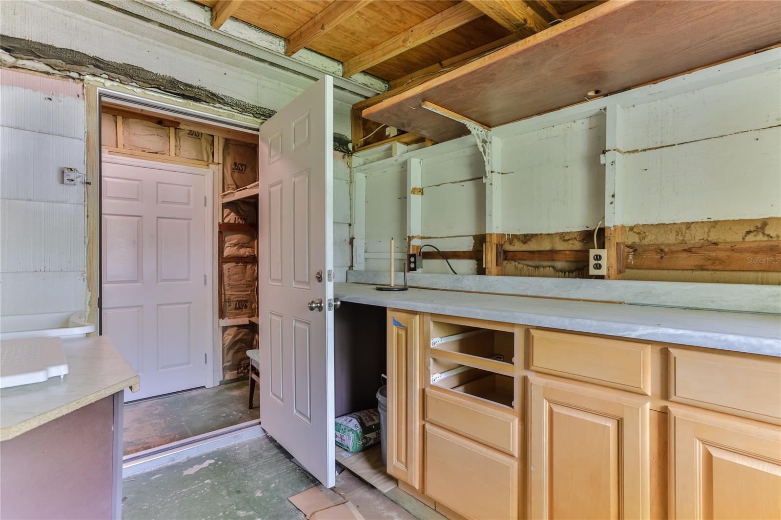 Islesboro Sec 02 - Residential Lease