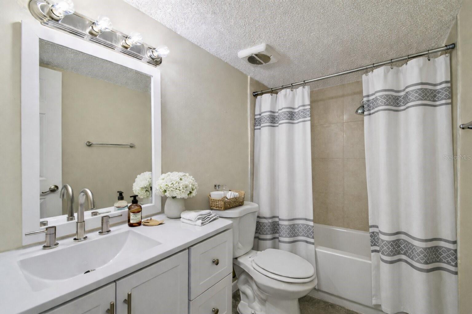 NORTH BAY VILLAGE CONDO - Residential