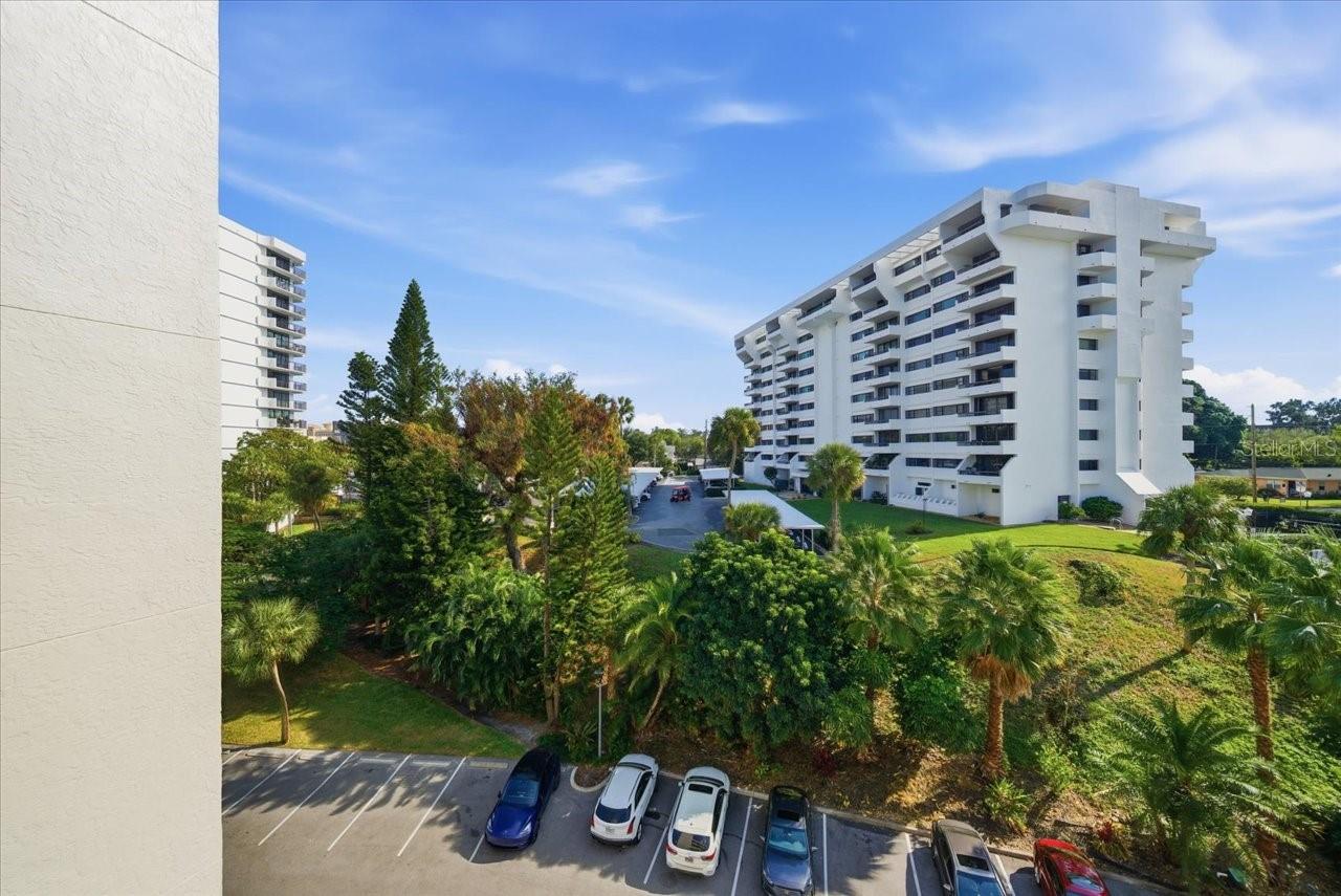 VIEWPOINT-ON-THE-BAY CONDO - Residential