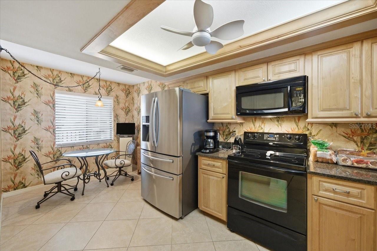 VIEWPOINT-ON-THE-BAY CONDO - Residential