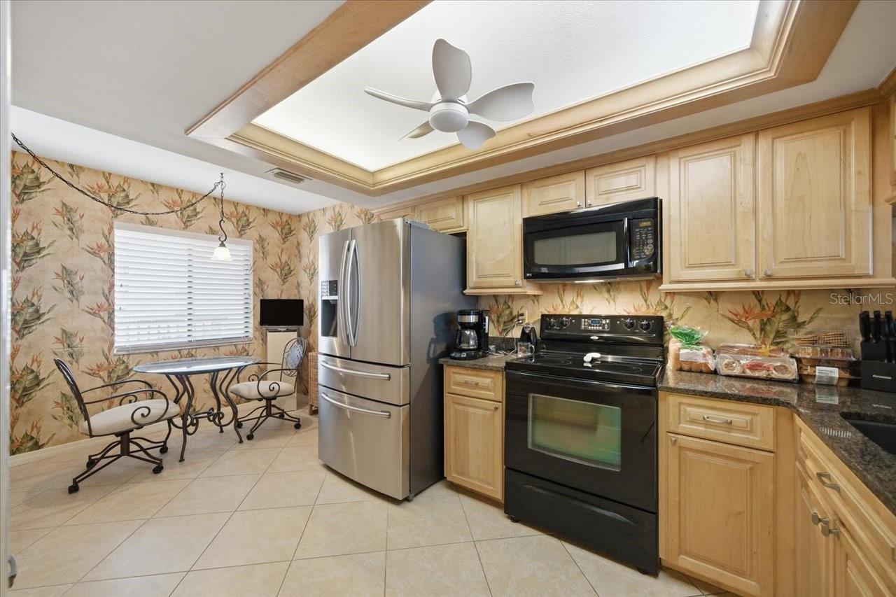 VIEWPOINT-ON-THE-BAY CONDO - Residential