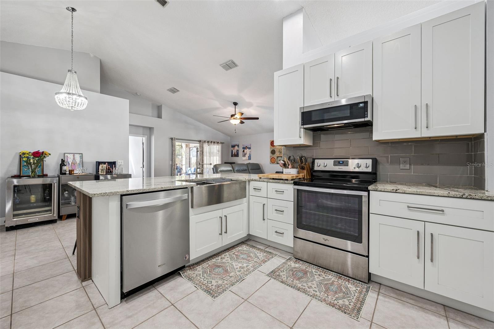 BRADFORD COVE PH 04 - Residential