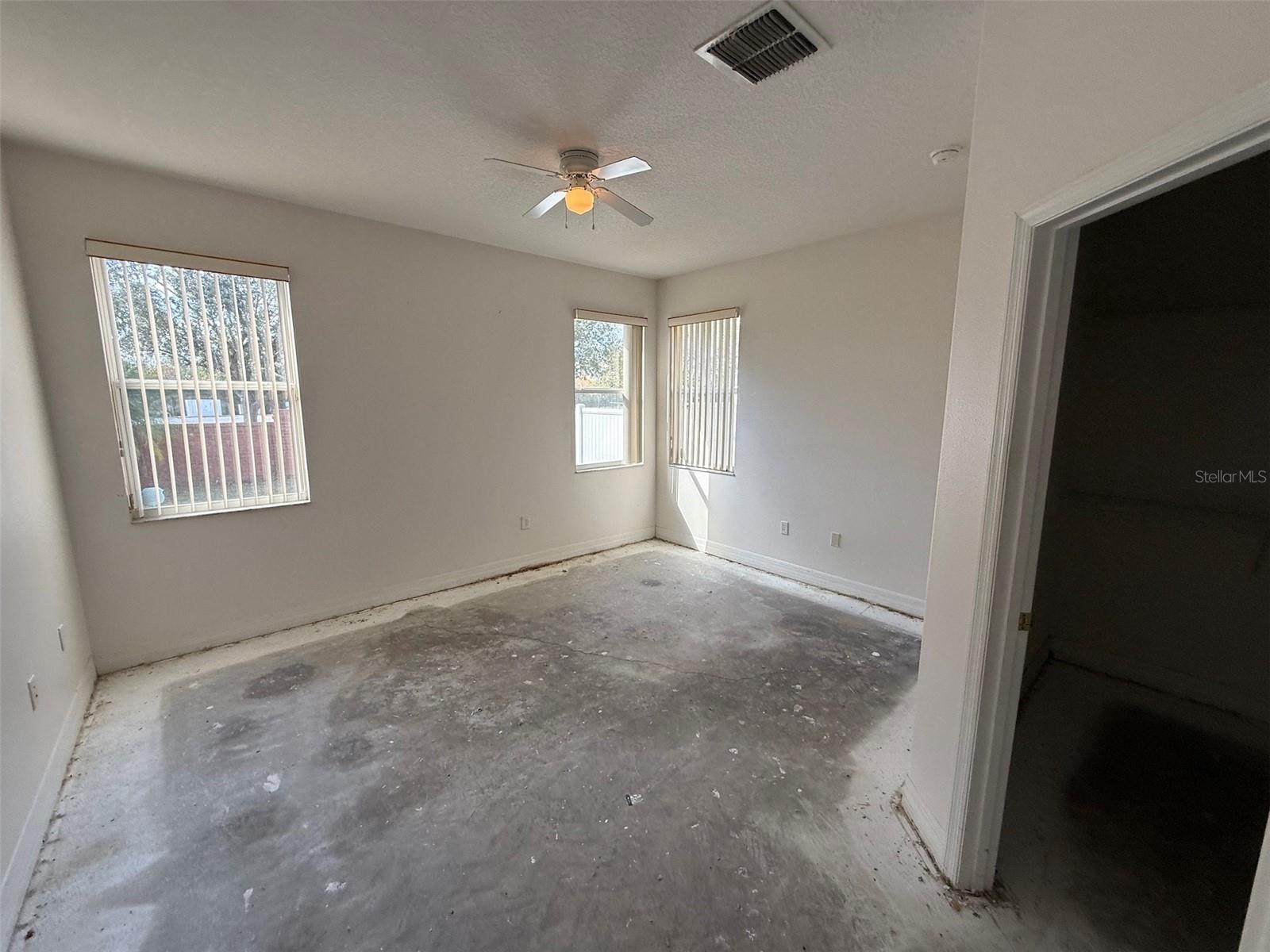 EAGLES LANDING - Residential