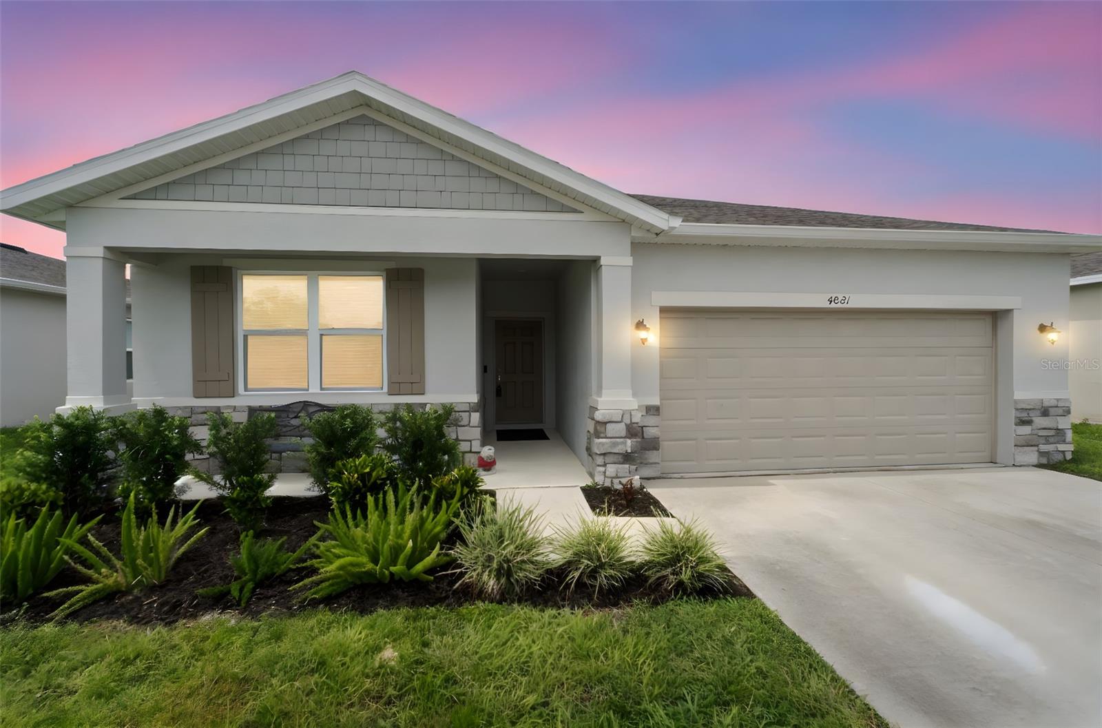 4021 MAYHILL LOOP