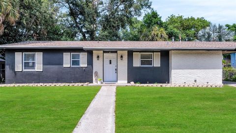 A home in DELTONA