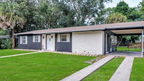 A home in DELTONA