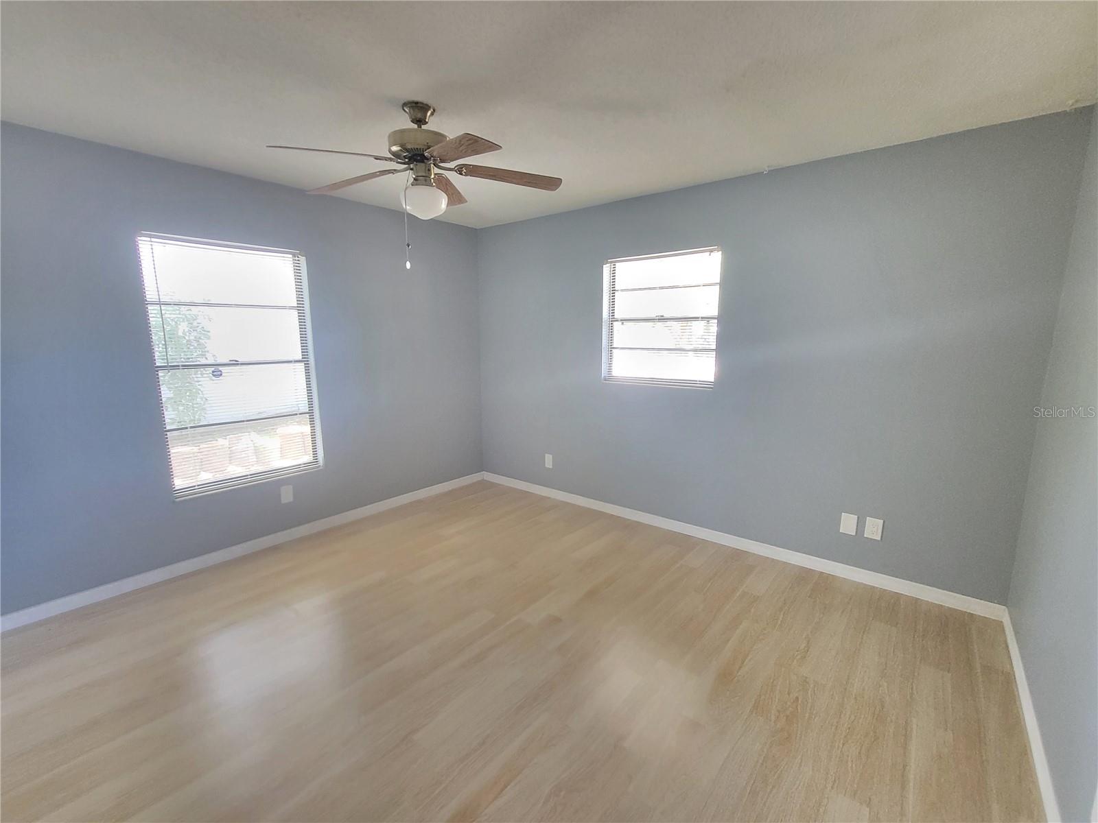 CEDAR MANOR - Residential Lease