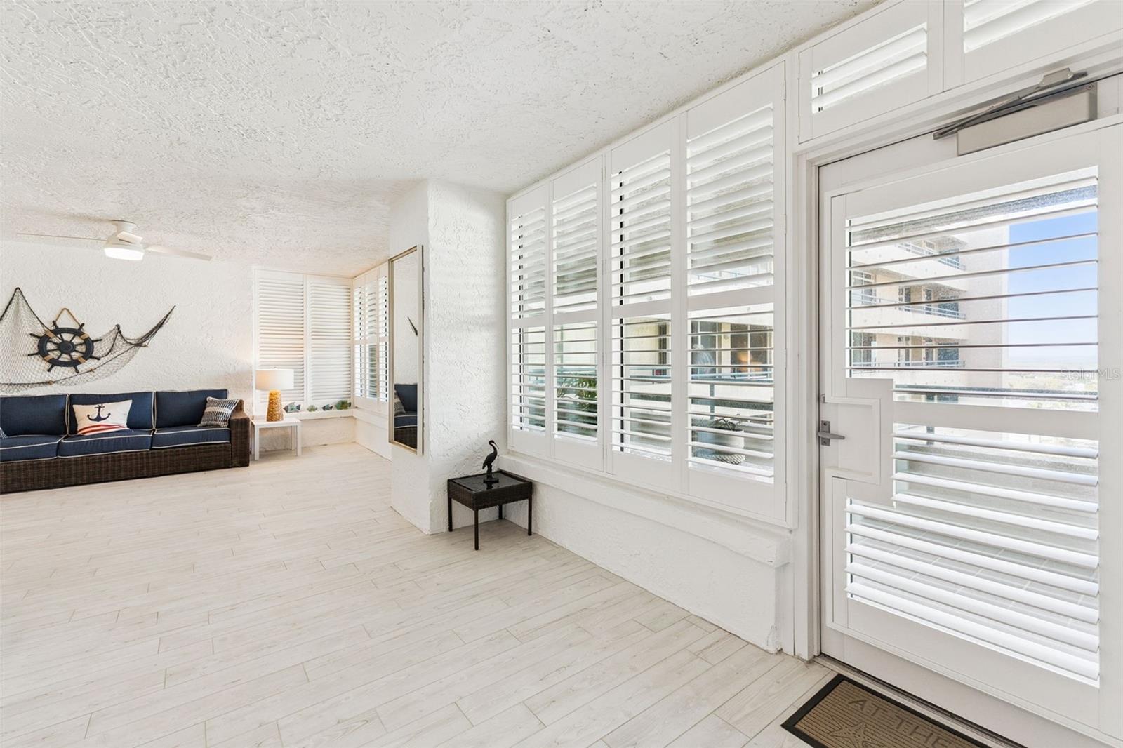 TOWERS AT PONCE INLET TOWER 01 CONDO - Residential