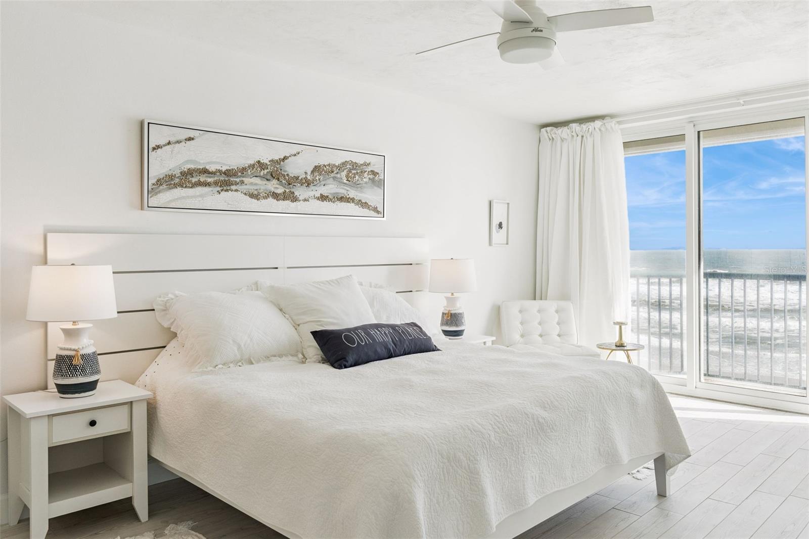 TOWERS AT PONCE INLET TOWER 01 CONDO - Residential