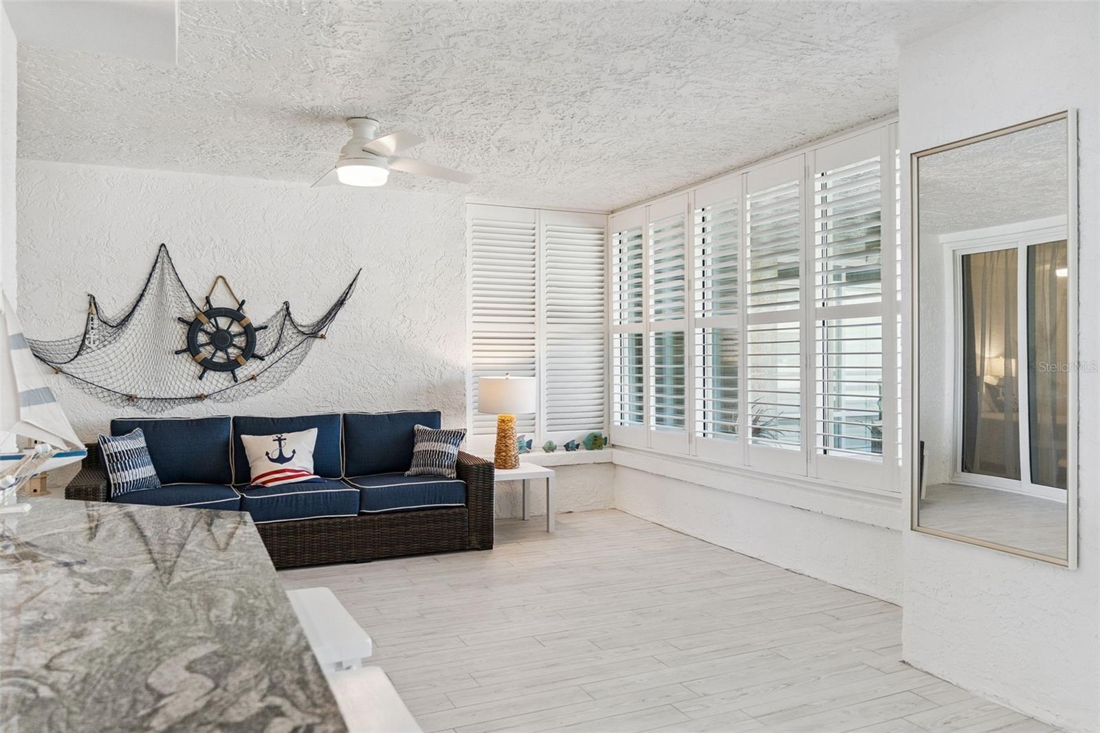 TOWERS AT PONCE INLET TOWER 01 CONDO - Residential