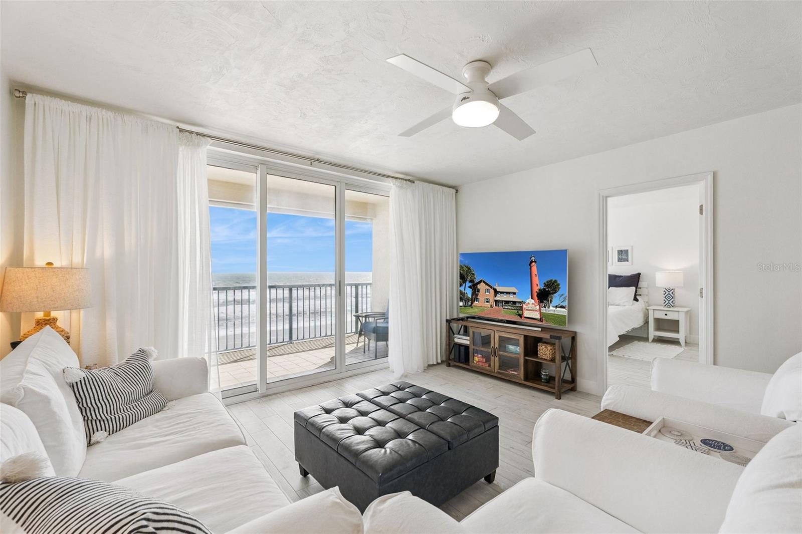 TOWERS AT PONCE INLET TOWER 01 CONDO - Residential