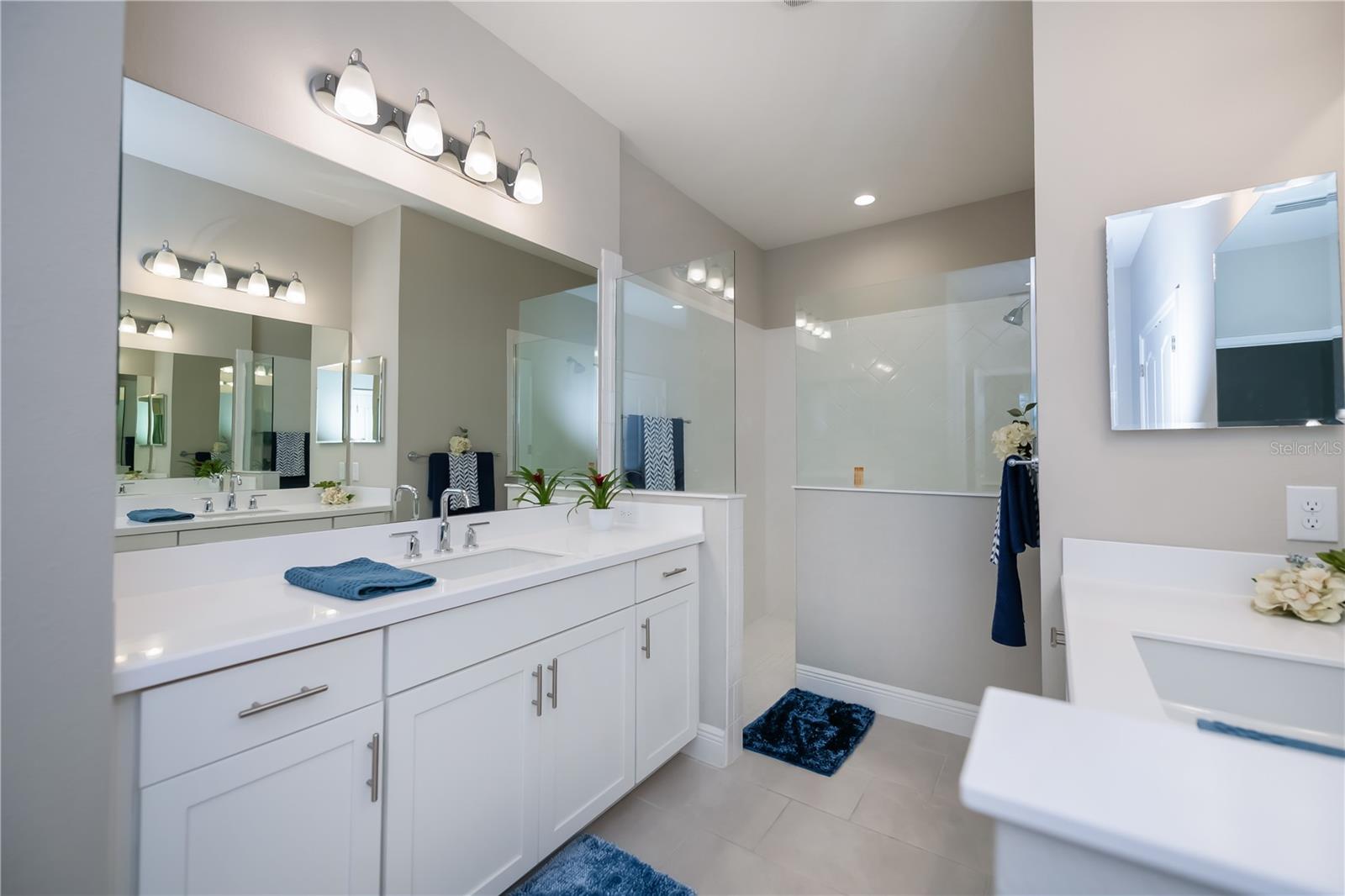 BOCA ROYALE UN 16 - Residential