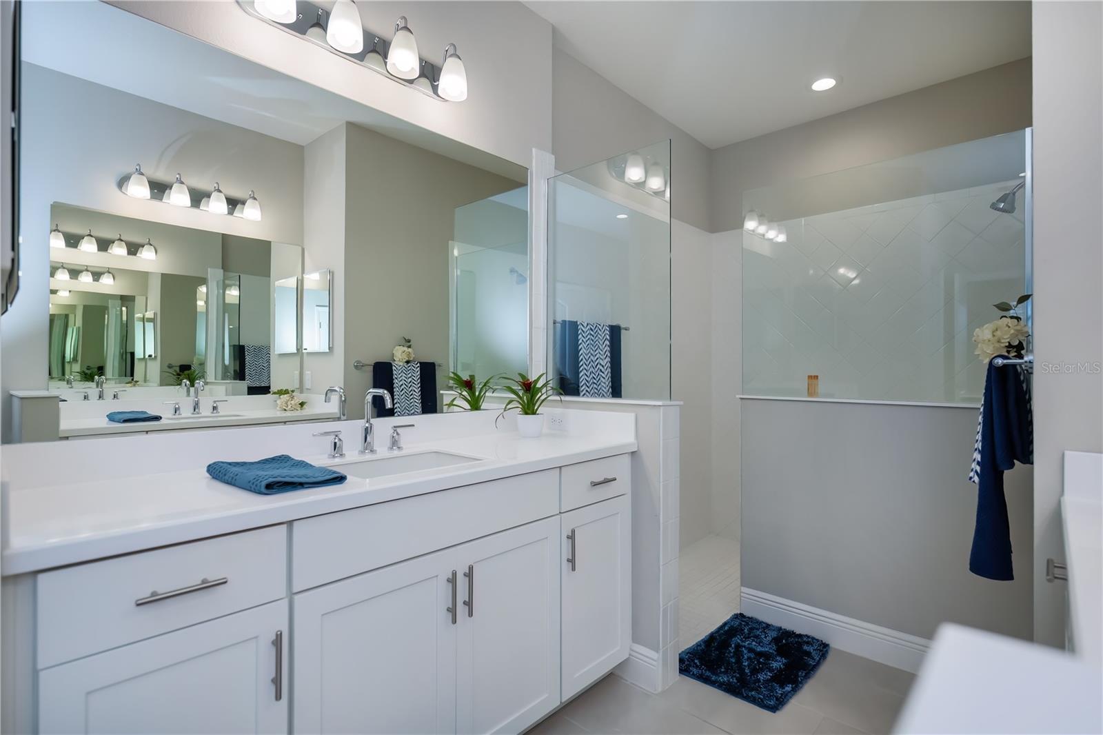 BOCA ROYALE UN 16 - Residential