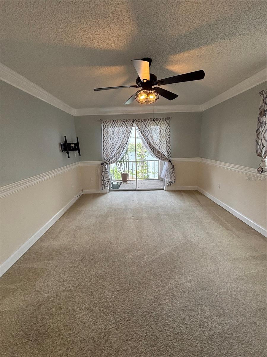 BAYSHORE ON THE LAKE APTS SEC 3 - Residential