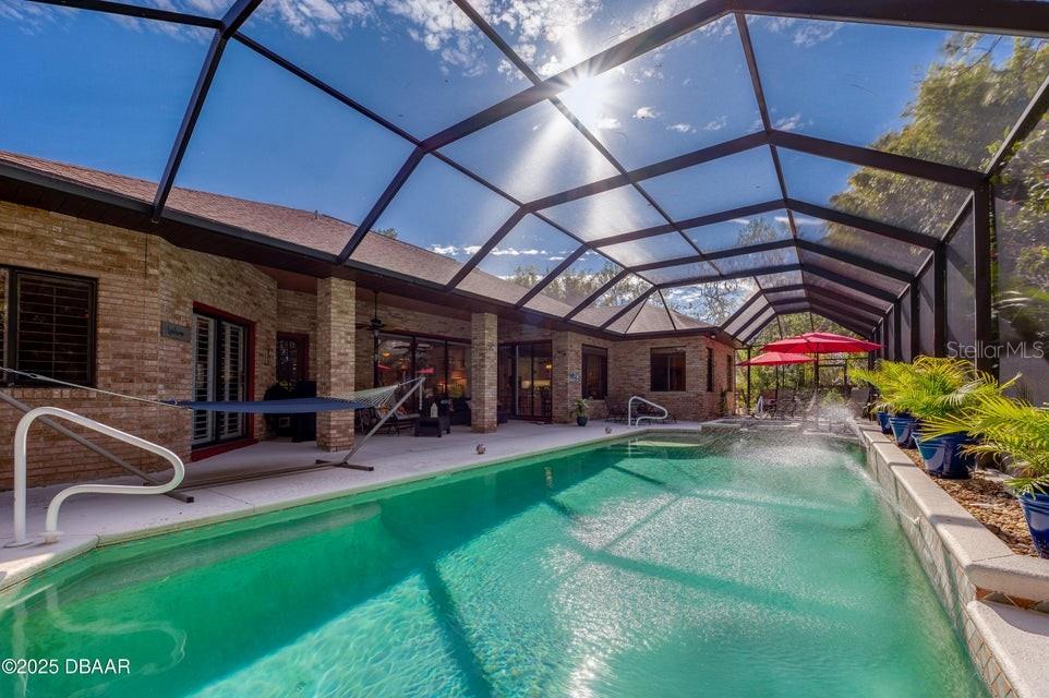 11 FOREST VIEW WAY