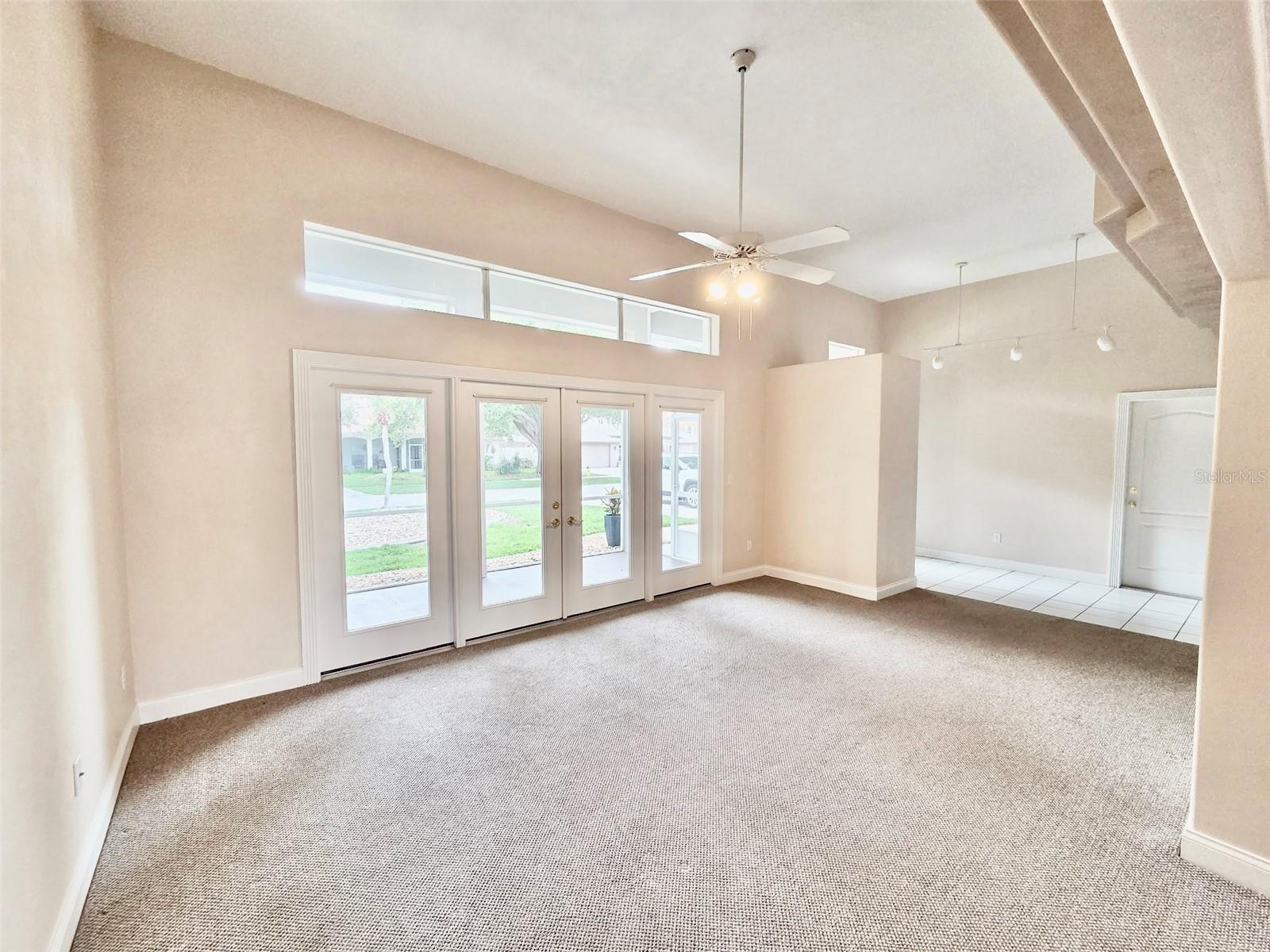 1063 AZALEA POINTE DRIVE