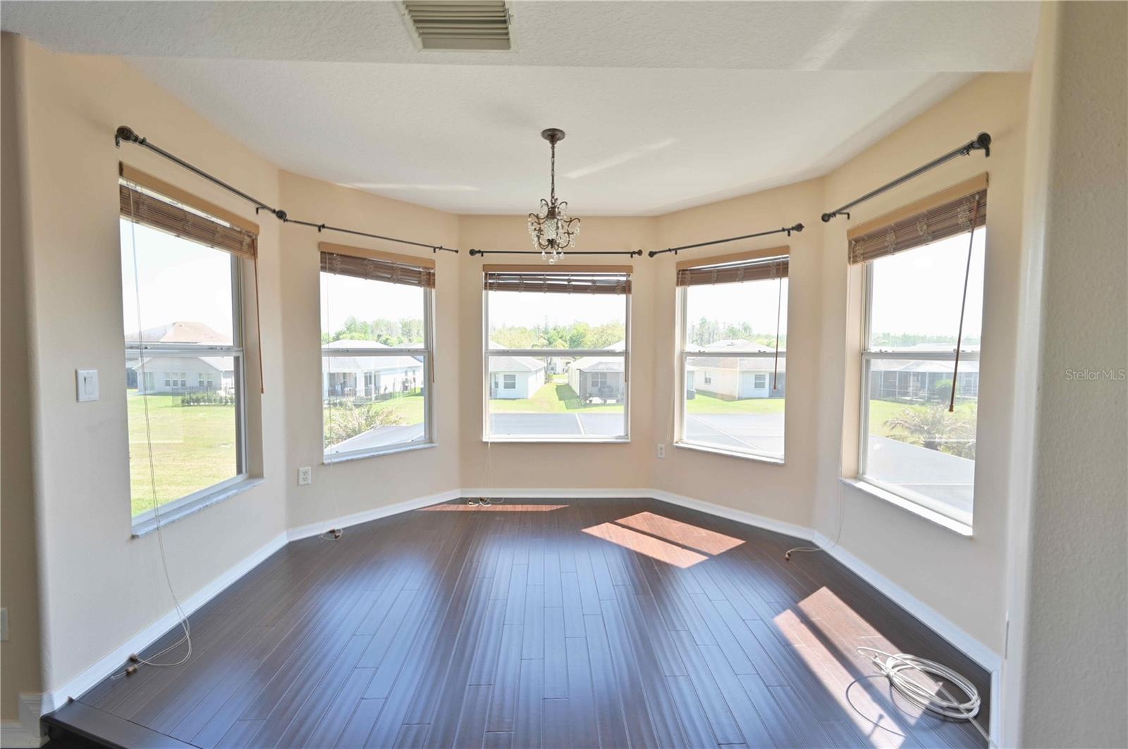 COUNTRY WALK INCREMENT D PH 01 - Residential