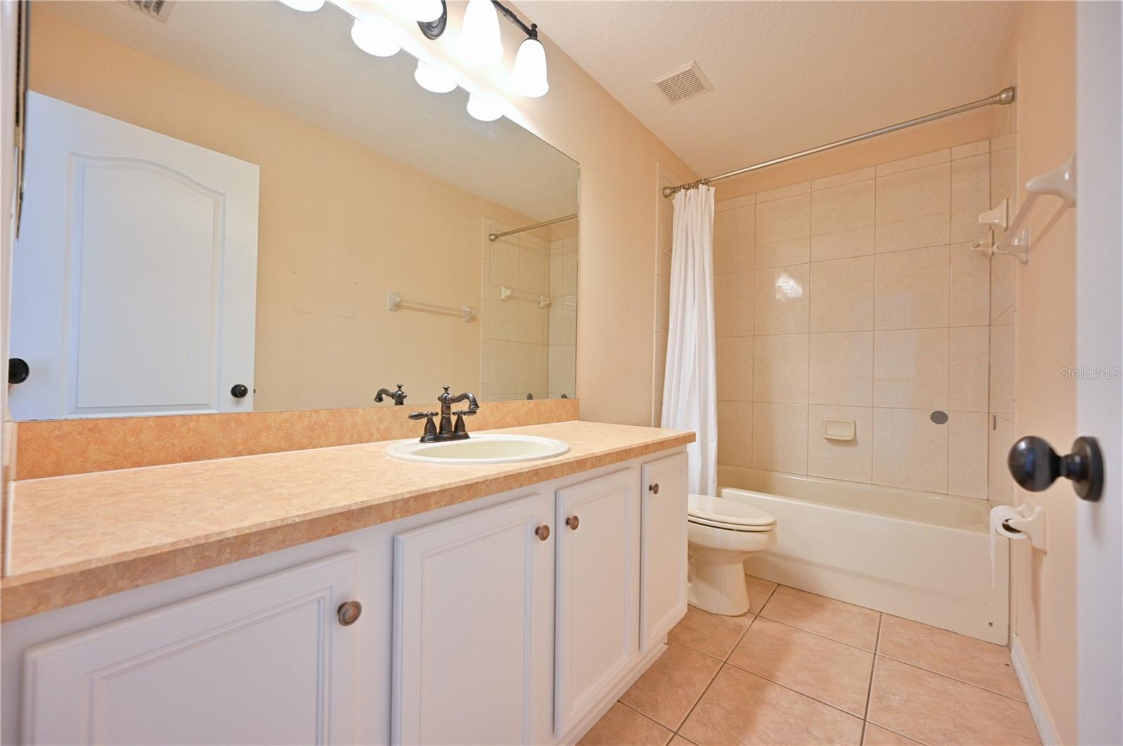 COUNTRY WALK INCREMENT D PH 01 - Residential