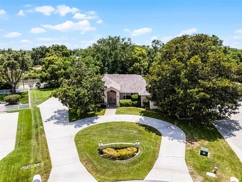 707 HERITAGE DRIVE NE WINTER HAVEN FL 33881