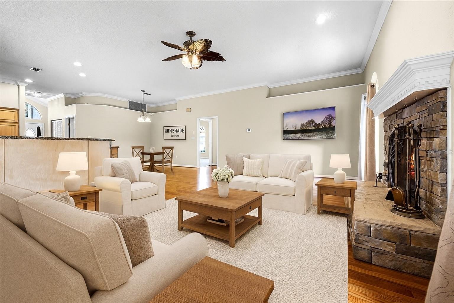 707 HERITAGE DRIVE NE